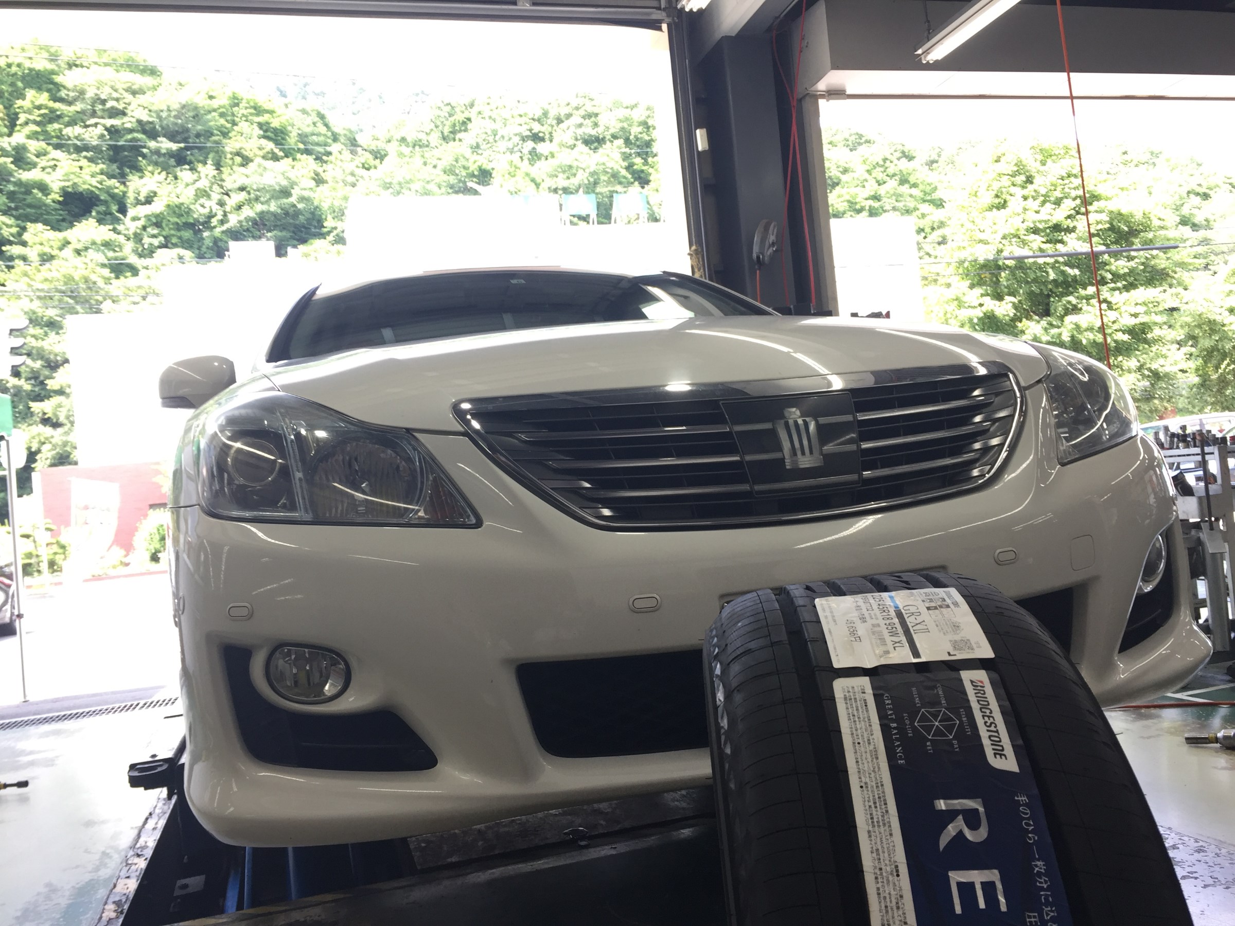 ハイブリッド車にはregnoがオススメ スタッフ日記 タイヤ館 山鼻 タイヤからはじまる トータルカーメンテナンス タイヤ館グループ