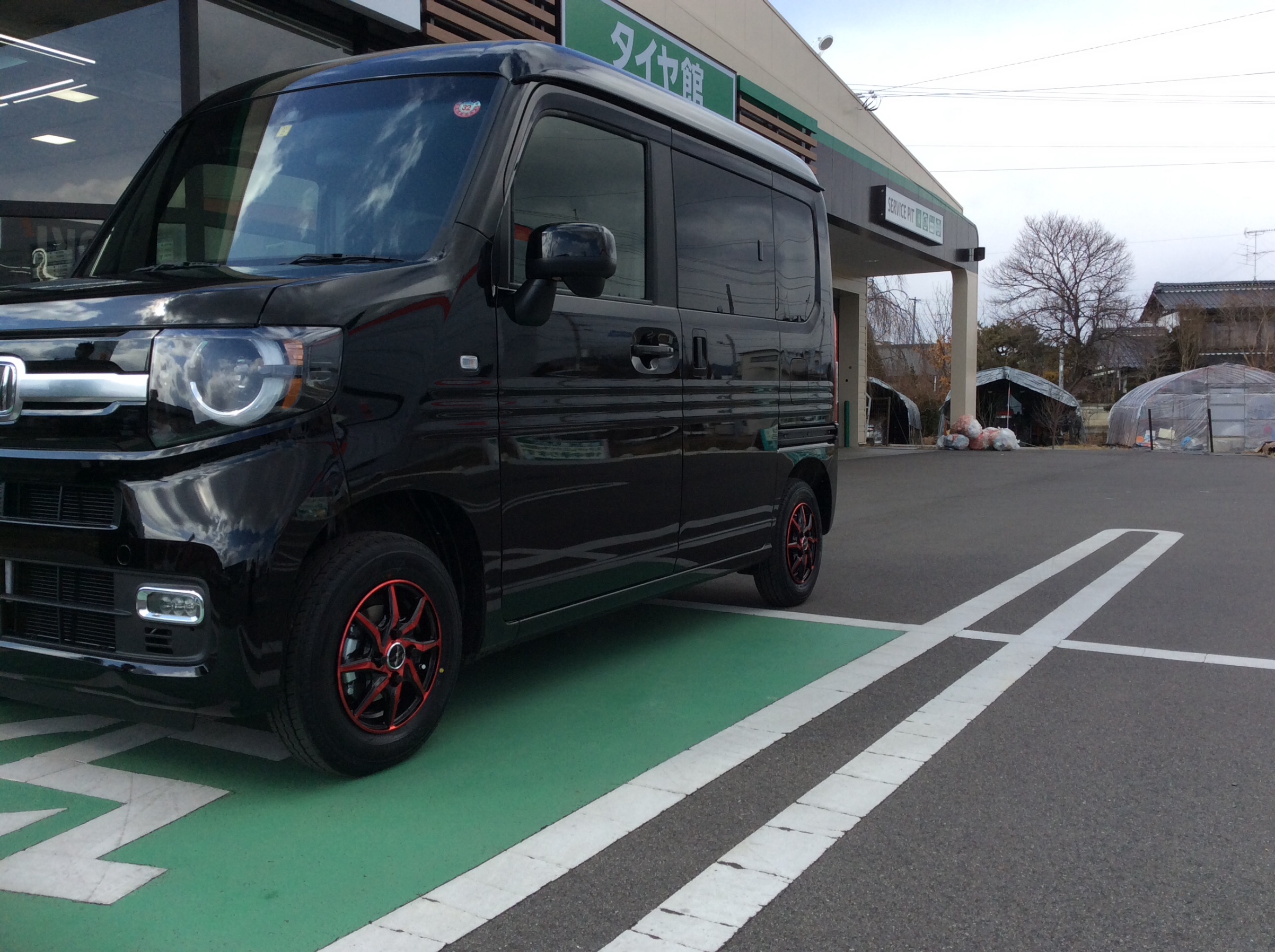 BLEST EuroSport Type 815 12インチ 4.00B +43 4-100 セミグロス
