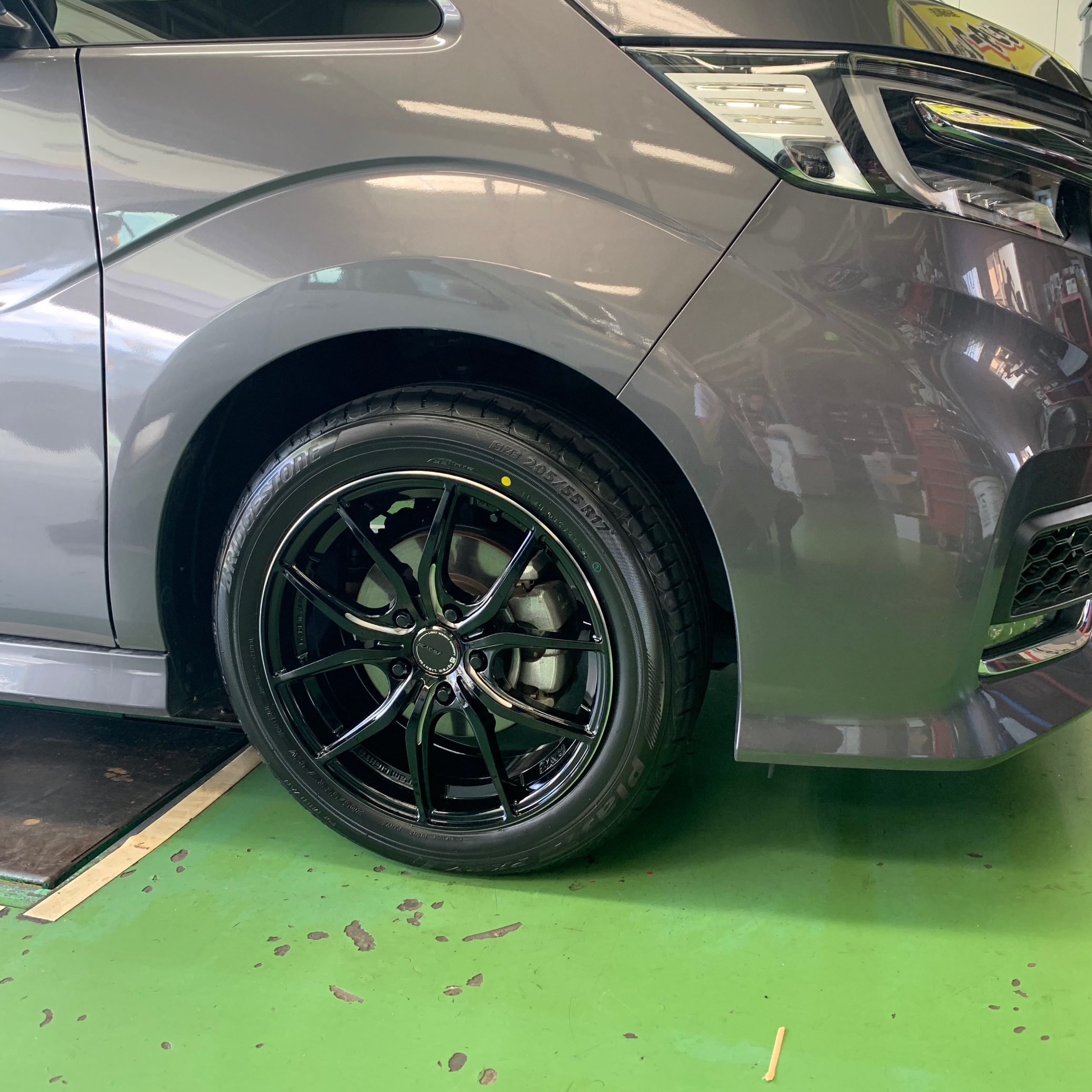 ホンダ ステップワゴン RP1 タイヤホイール | ホンダ ステップワゴン