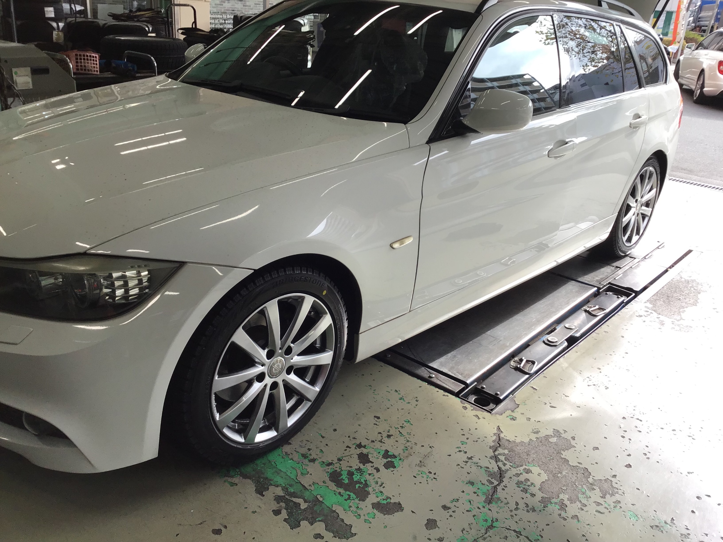 BMW E91 スタッドレスセット | BMW 3シリーズ タイヤ タイヤ・ホイール