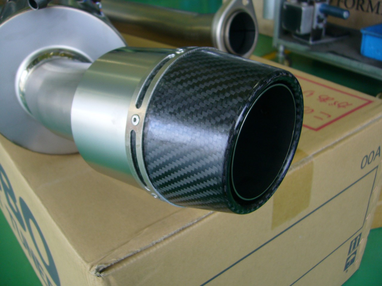 日本製造 zn6 86 フジツボマフラー オーソライズS 車検対応 自動車