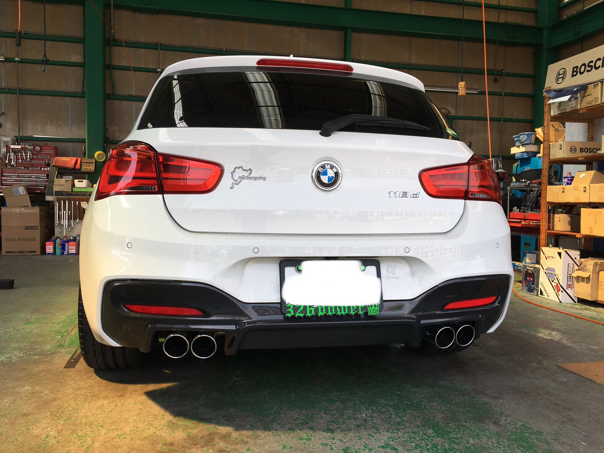 BMWのマフラー交換させて頂きました。 | BMW 1シリーズ パーツ取付