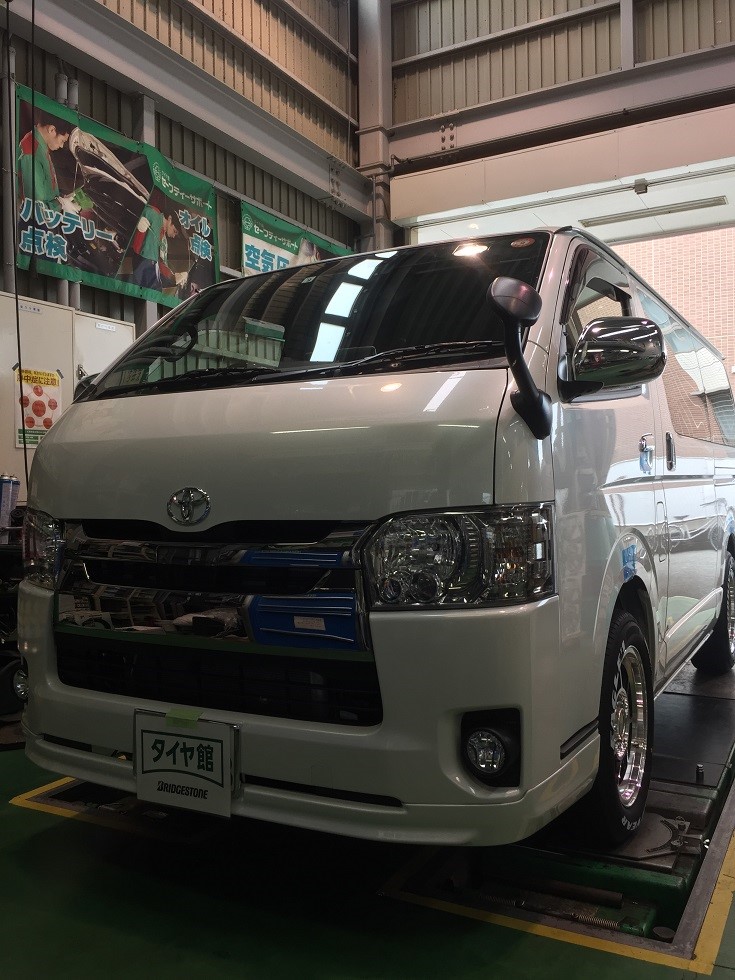 200系 ハイエース 4型後期 2インチダウン! | トヨタ ハイエース その他 パーツ取付 > 足回り関係取付 | 作業日記 | タイヤ館 春日 | タイヤからはじまる、トータルカーメンテナンス タイヤ館グループ 200系 ハイエース 4型後期 2インチダウン! | トヨタ ハイエース その他 パーツ取付 > 足回り関係取付 | 作業日記 | タイヤ館 春日 | タイヤからはじまる、トータルカーメンテナンス タイヤ館グループ