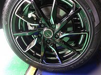日産セレナ レオニス グレイラα 装着！ | 店舗おススメ情報 | タイヤ館