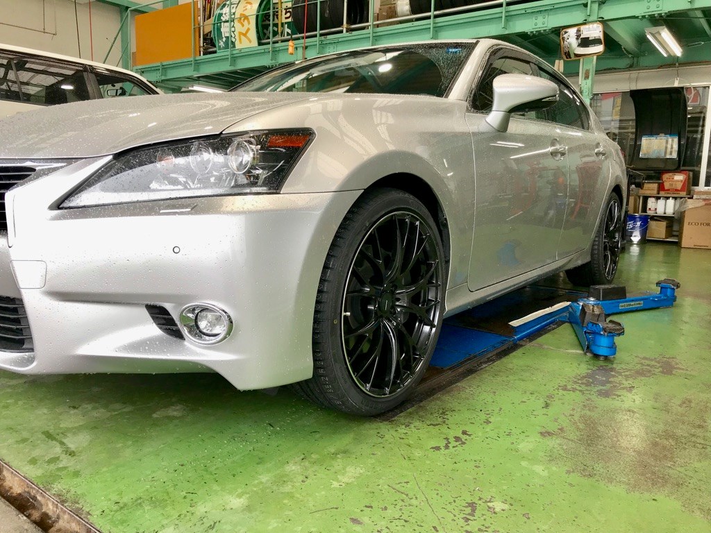 レクサスGS×Weds Sport SA-20R | スタッフ日記 | タイヤ館 安曇