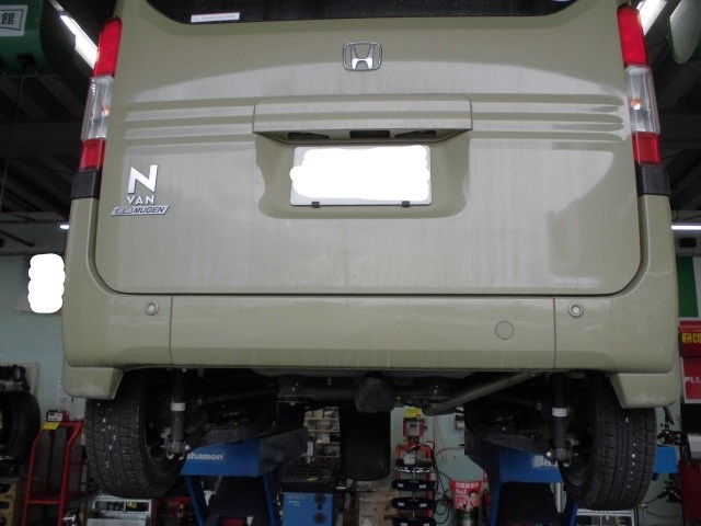 ホンダ N Van Na Awd Jj2 マフラー交換 ホンダ その他 パーツ取付 マフラー類メーター類取付 スタッフ日記 タイヤ館 山形南 山形県のタイヤ カー用品ショップ タイヤからはじまる トータルカーメンテナンス タイヤ館グループ