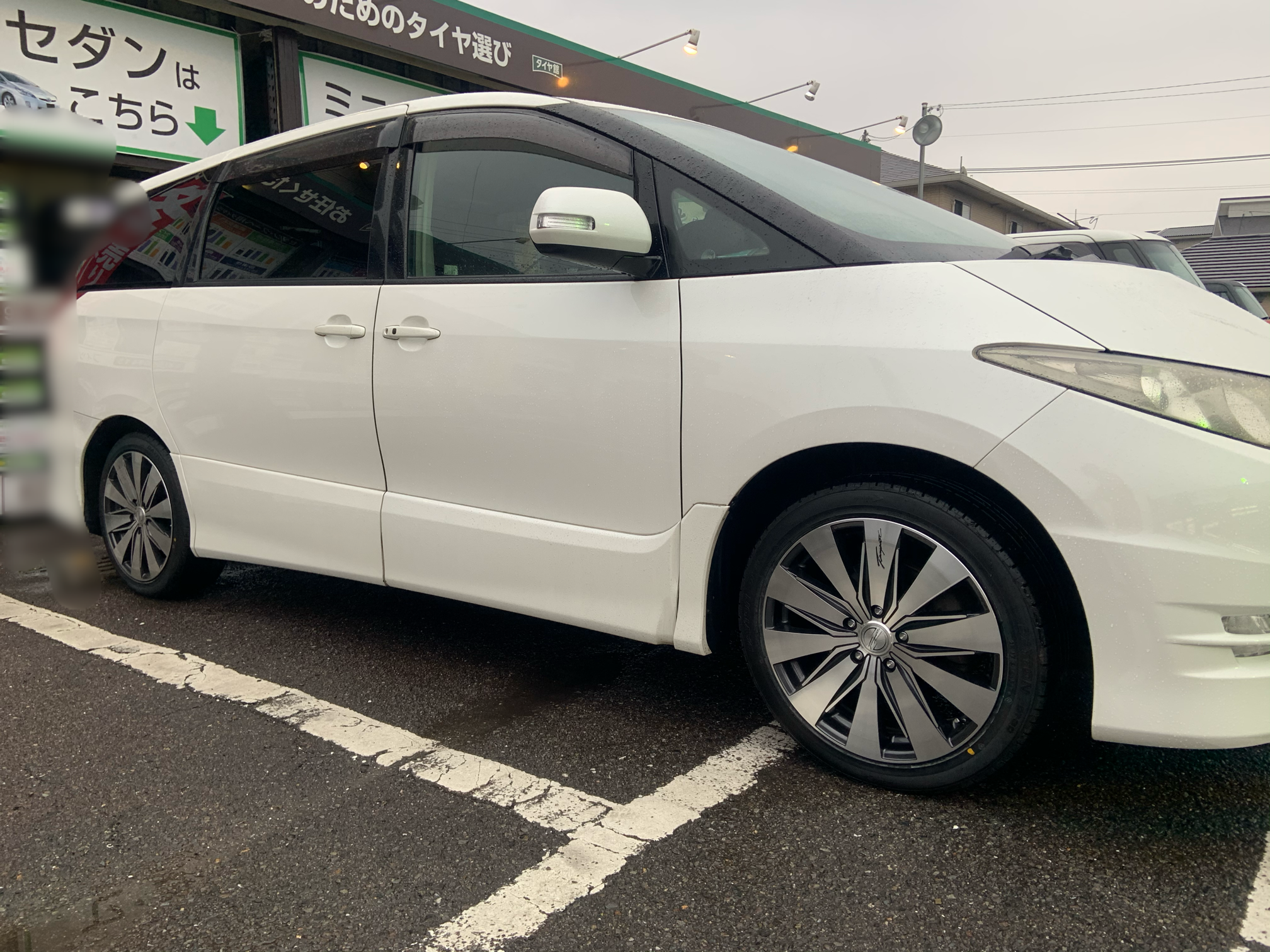 ☆トヨタ エスティマ タイヤホイール交換☆ | トヨタ エスティマ