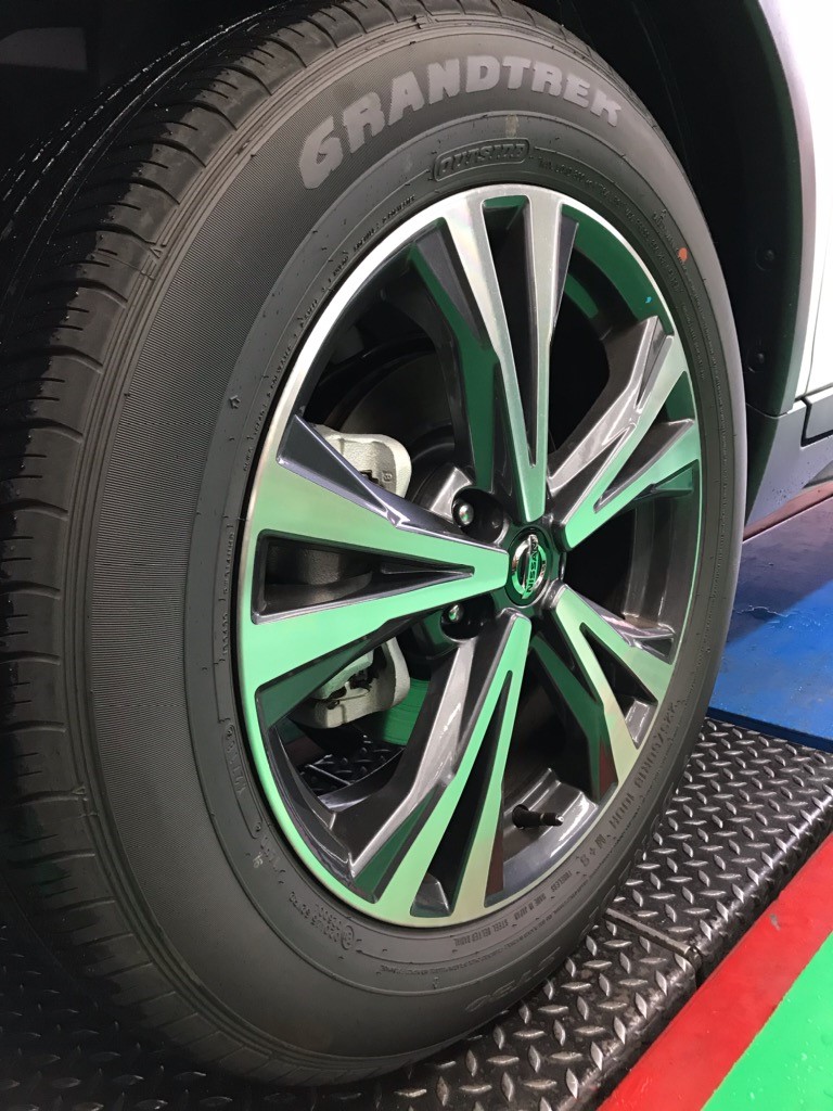 ラフィット18 5／114＋サマータイヤ 225／65Ｒ１８ エクストレイル