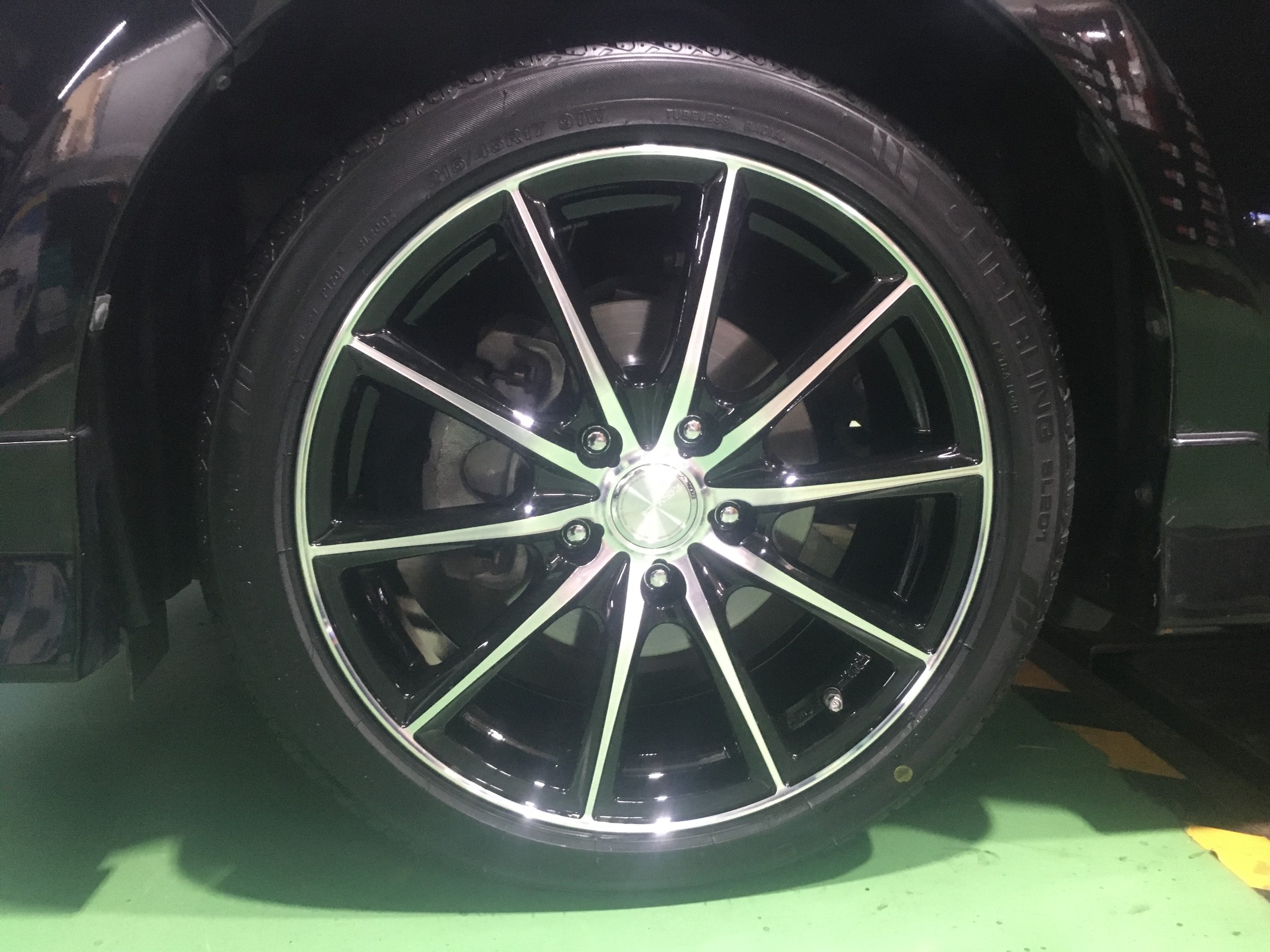 ルミオン タイヤ ホイール交換 エコフォルムcrs15 スタッフ日記 タイヤ館 新居浜 愛媛県のタイヤ カー用品ショップ タイヤからはじまる トータルカーメンテナンス タイヤ館グループ