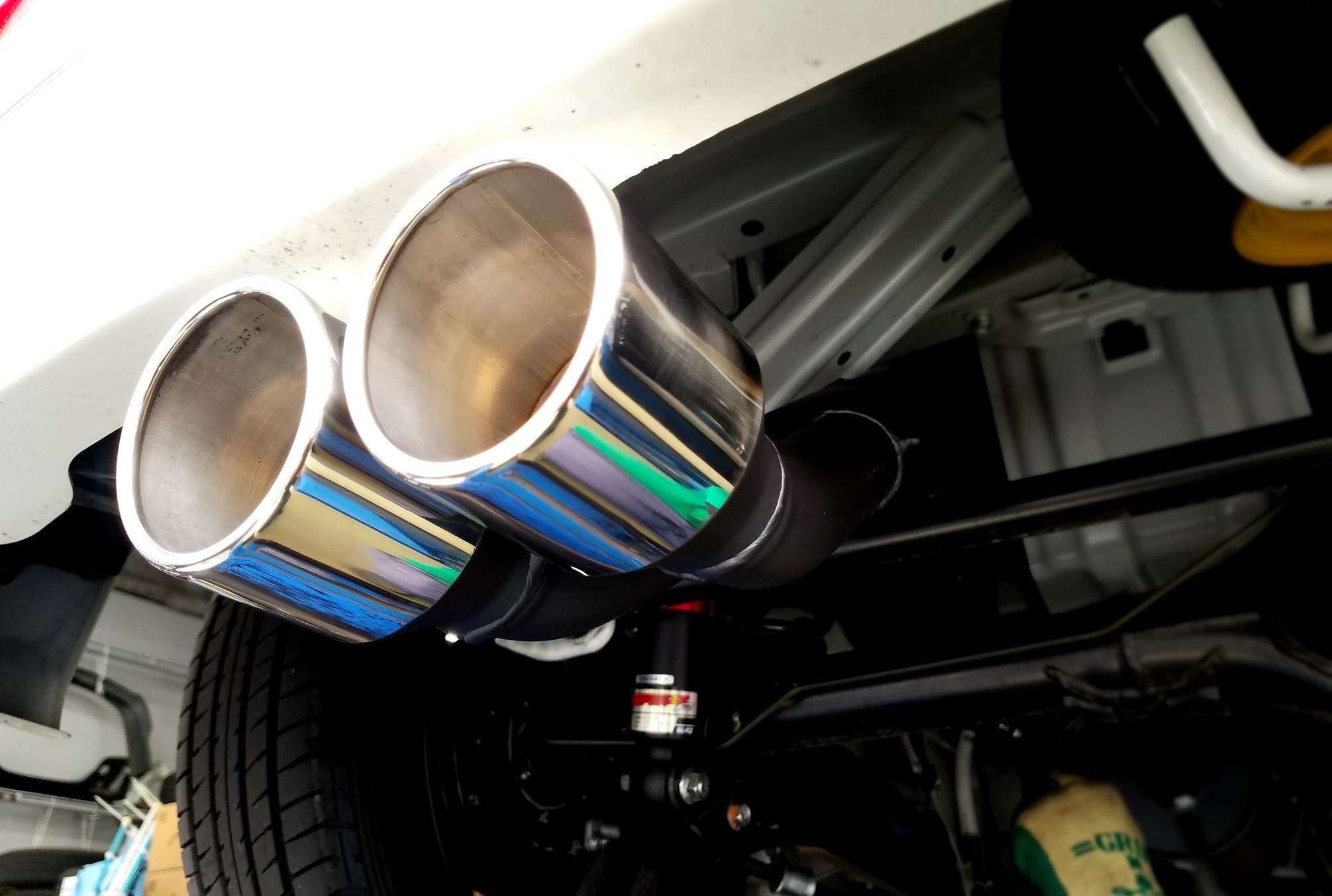 エブリイ ｈｋｓマフラー スズキ エブリイワゴン スタッフ日記 タイヤ館 東京ｅｄｏｇａｗａ 東京都のタイヤ カー用品ショップ タイヤからはじまる トータルカーメンテナンス タイヤ館グループ