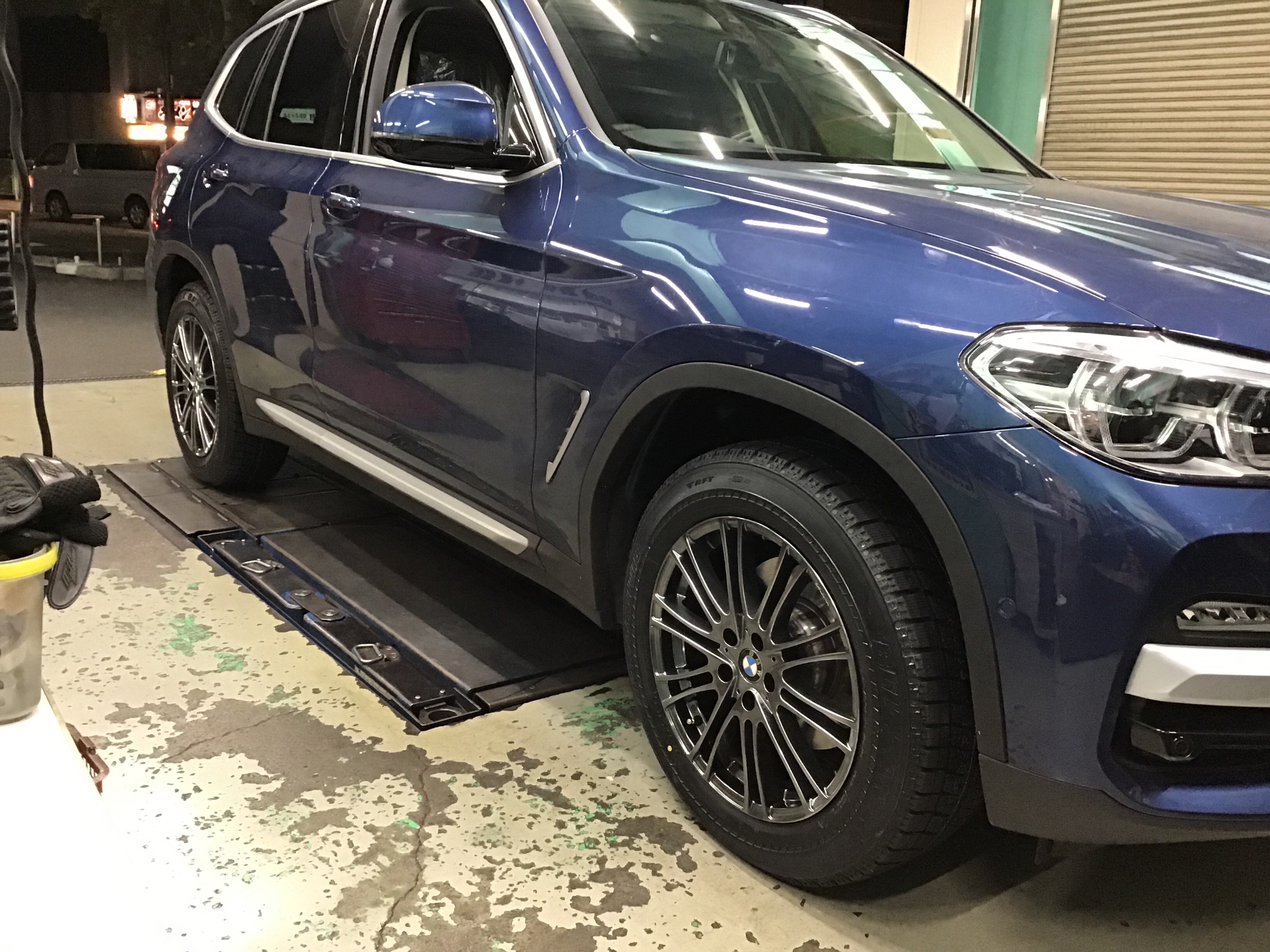 BMW X3 スタッドレスセット | BMW X3 タイヤ タイヤ・ホイール関連