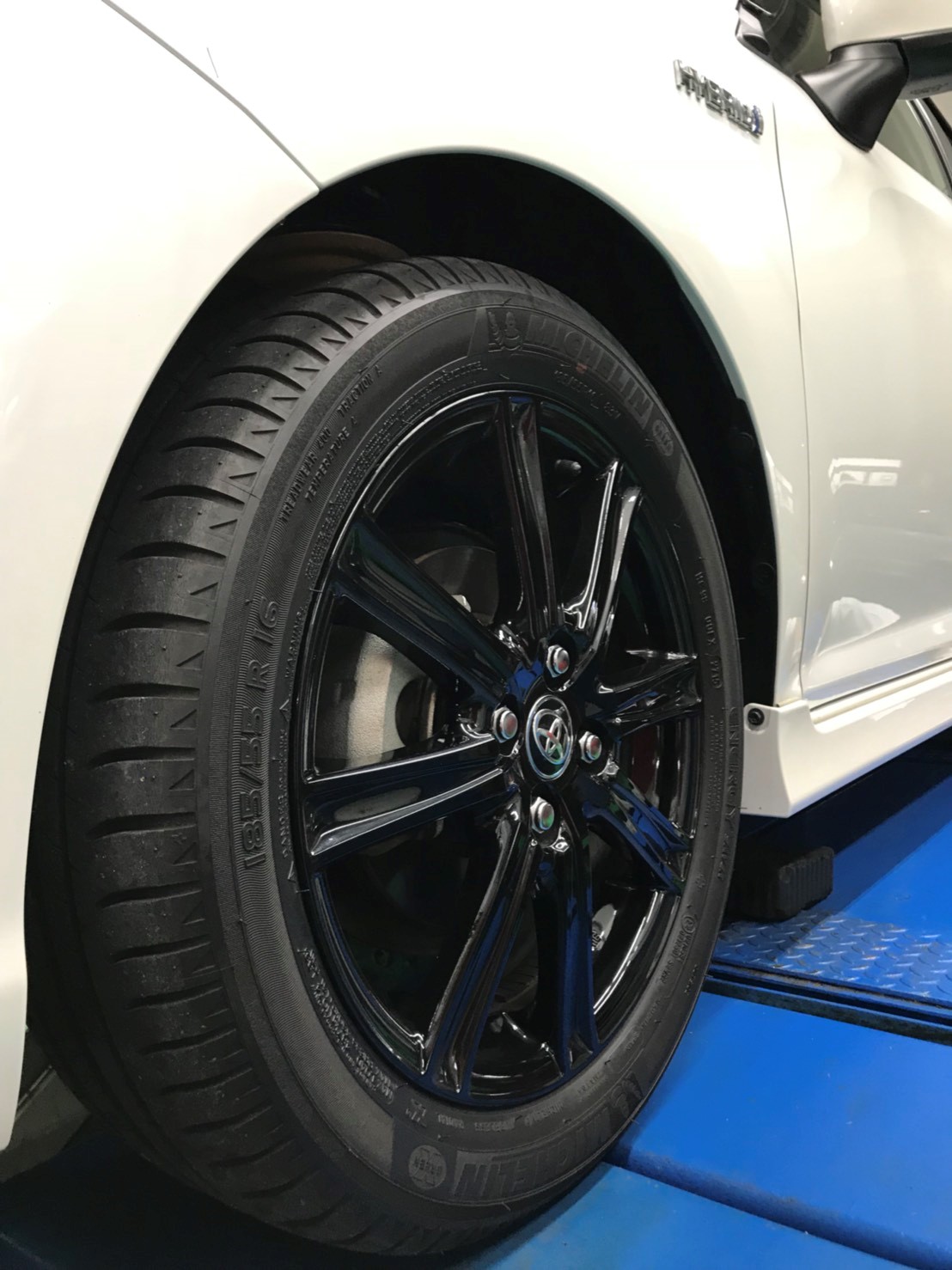 カローラ・フィールダー POTENZA アドレナリン SW005 | トヨタ