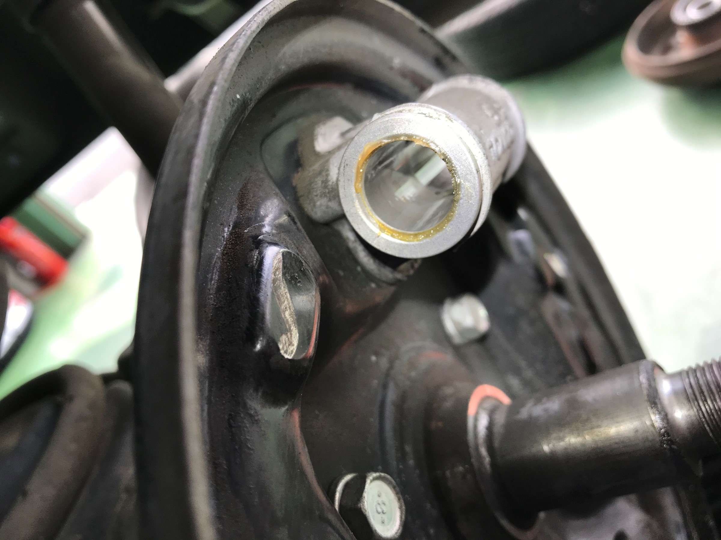 スズキ・ワゴンR・MH22S】車検整備より、リヤブレーキ・ホイールシリンダーオーバーホールのご紹介です！ | スズキ ワゴンR メンテナンス商品  パーツ取付 > ブレーキ関係取付 | サービス事例 | タイヤ館 土浦北インター | 茨城県のタイヤ、カー用品ショップ タイヤから ...