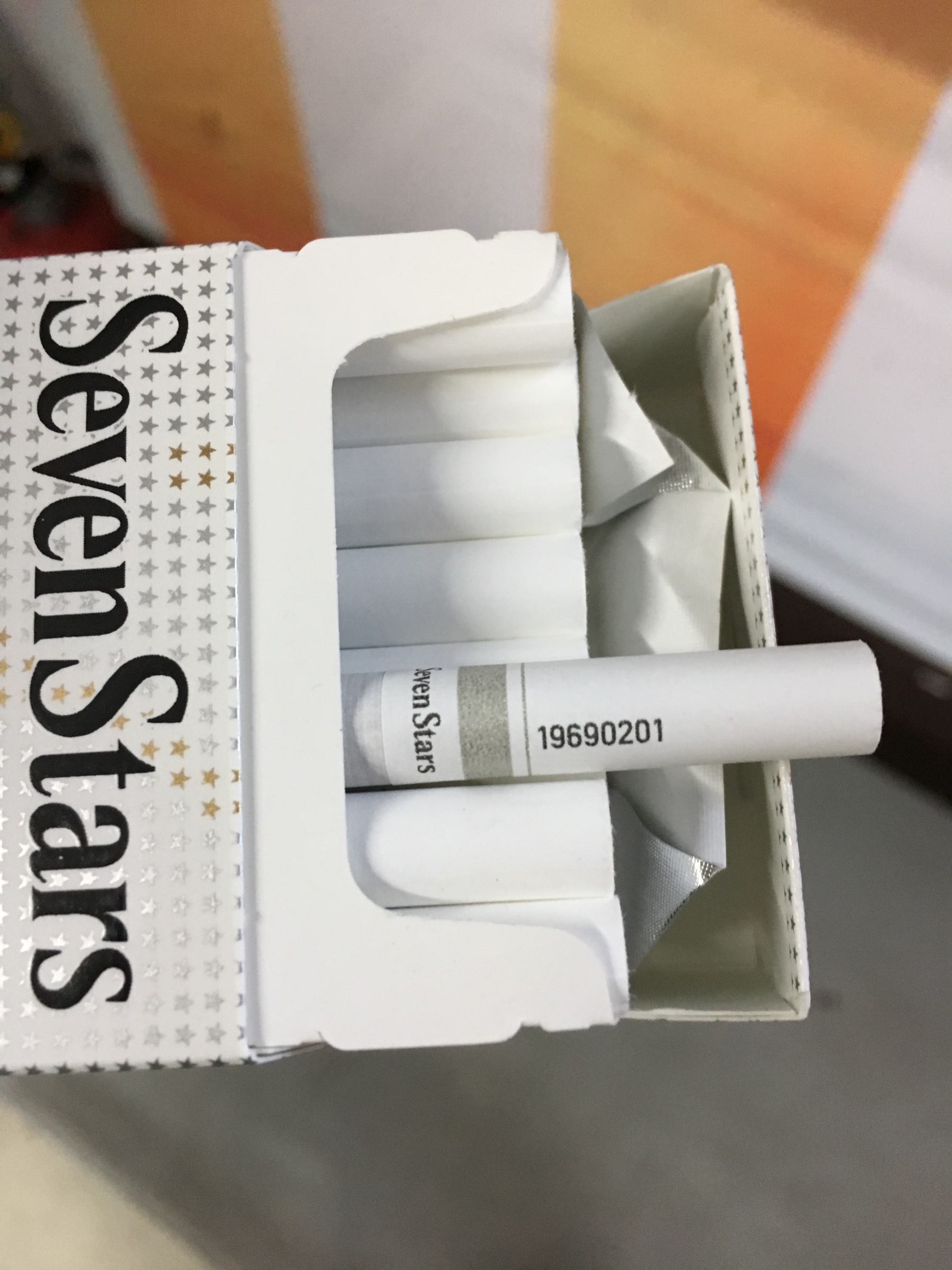 ナニコレ スタッフ日記 タイヤ館 イオンモール大牟田 タイヤからはじまる トータルカーメンテナンス タイヤ館グループ