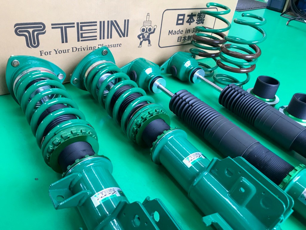 マツダ デミオ TEIN FLEX Z車高調 取付 | 店舗おススメ情報 | タイヤ館