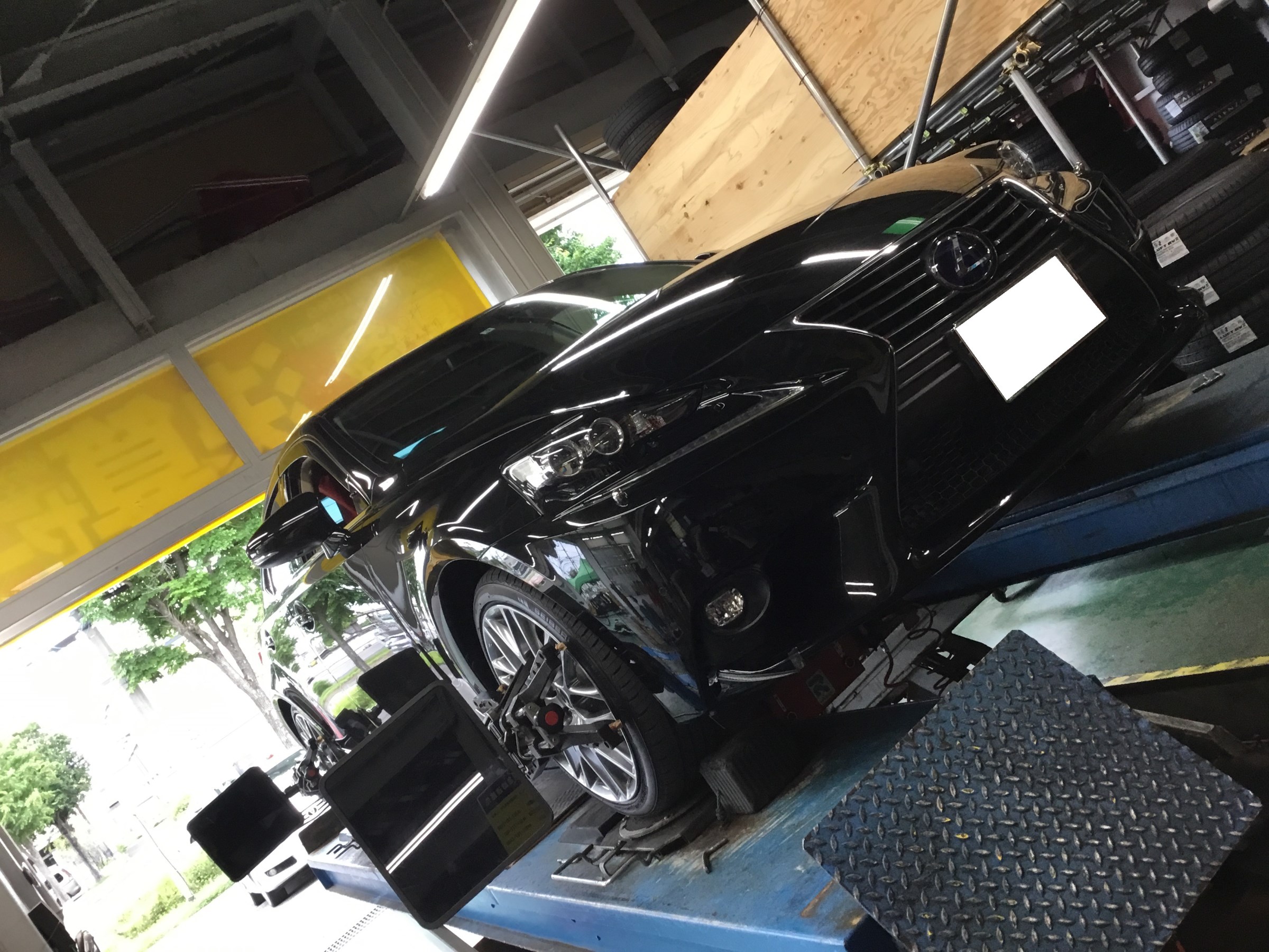 レクサスカッコイイ スタッフ日記 タイヤ館 屯田 タイヤからはじまる トータルカーメンテナンス タイヤ館グループ