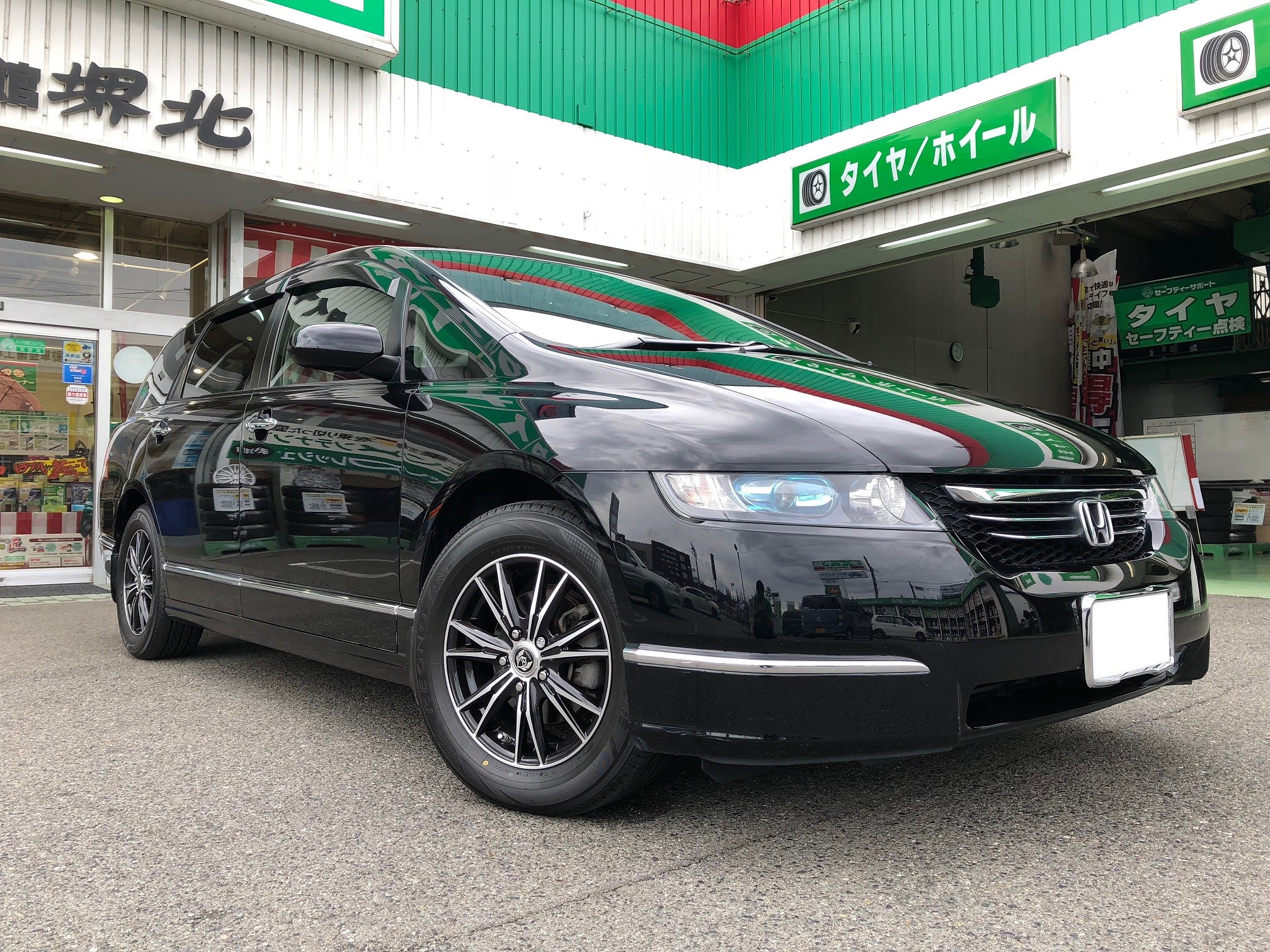 オデッセイにweds RIZLEY装着♪ | ホンダ オデッセイ ホイール タイヤ