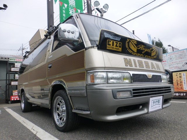 ニッサン E24 キャラバン】エアフィルター交換を行いました。 | 日産