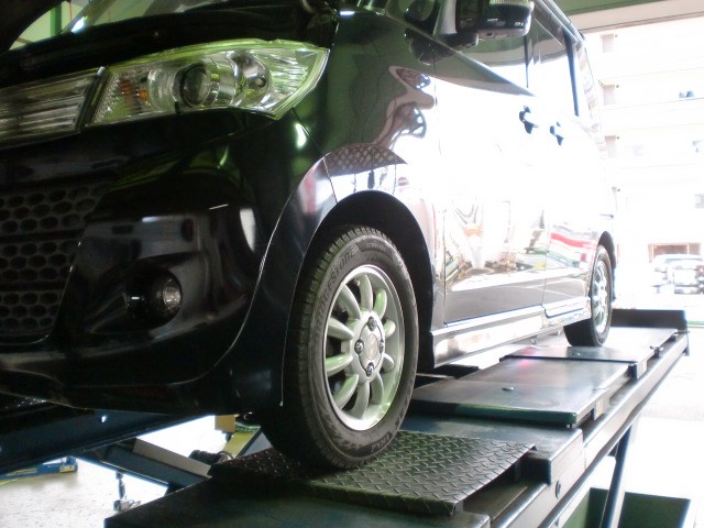 スタッドレスタイヤ スズキ パレット タイヤ タイヤ ホイール関連 タイヤ ホイール交換 スタッフ日記 タイヤ館 さやま タイヤからはじまる トータルカーメンテナンス タイヤ館グループ