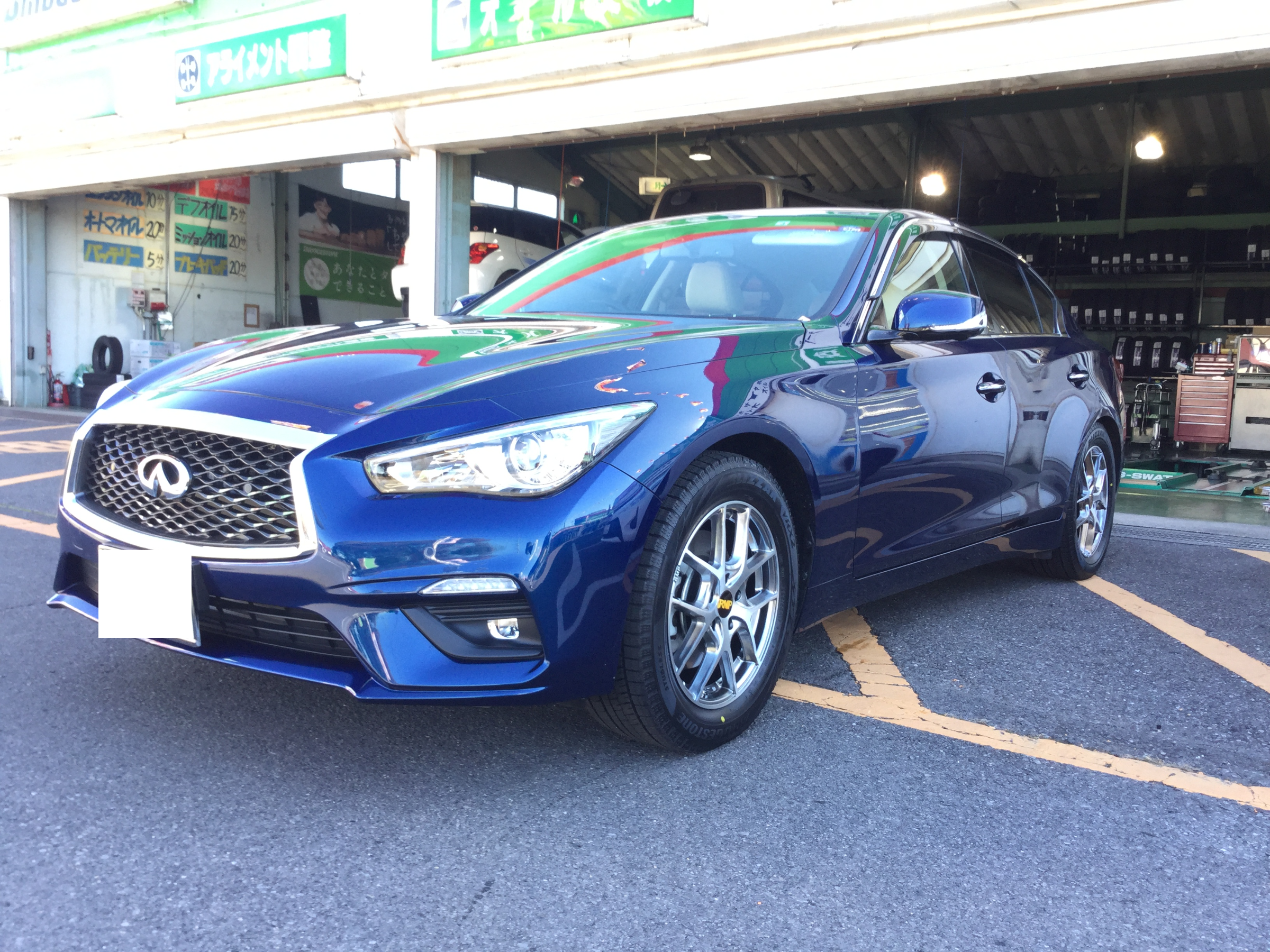 日産 Ｖ37 スカイライン 】タイヤホイール装着 | 日産 スカイライン