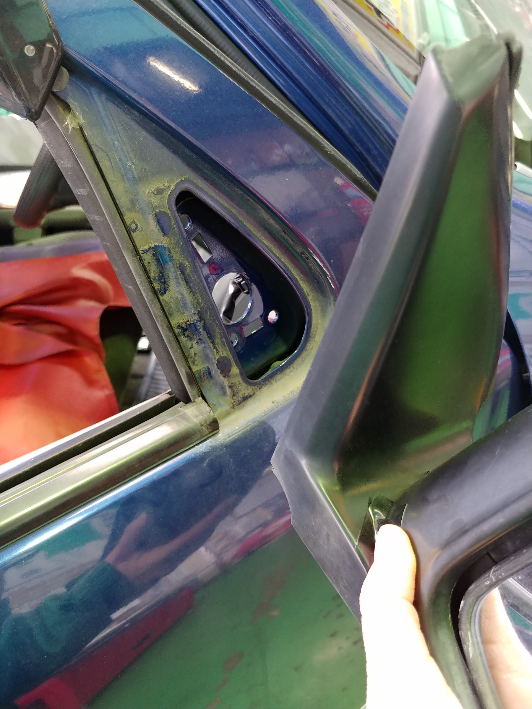 ホンダ Cr V Rd1 サイドミラー交換 ホンダ Cr V その他 パーツ取付 各種用品取付 サービス事例 タイヤ館 太宰府 タイヤからはじまる トータルカーメンテナンス タイヤ館グループ