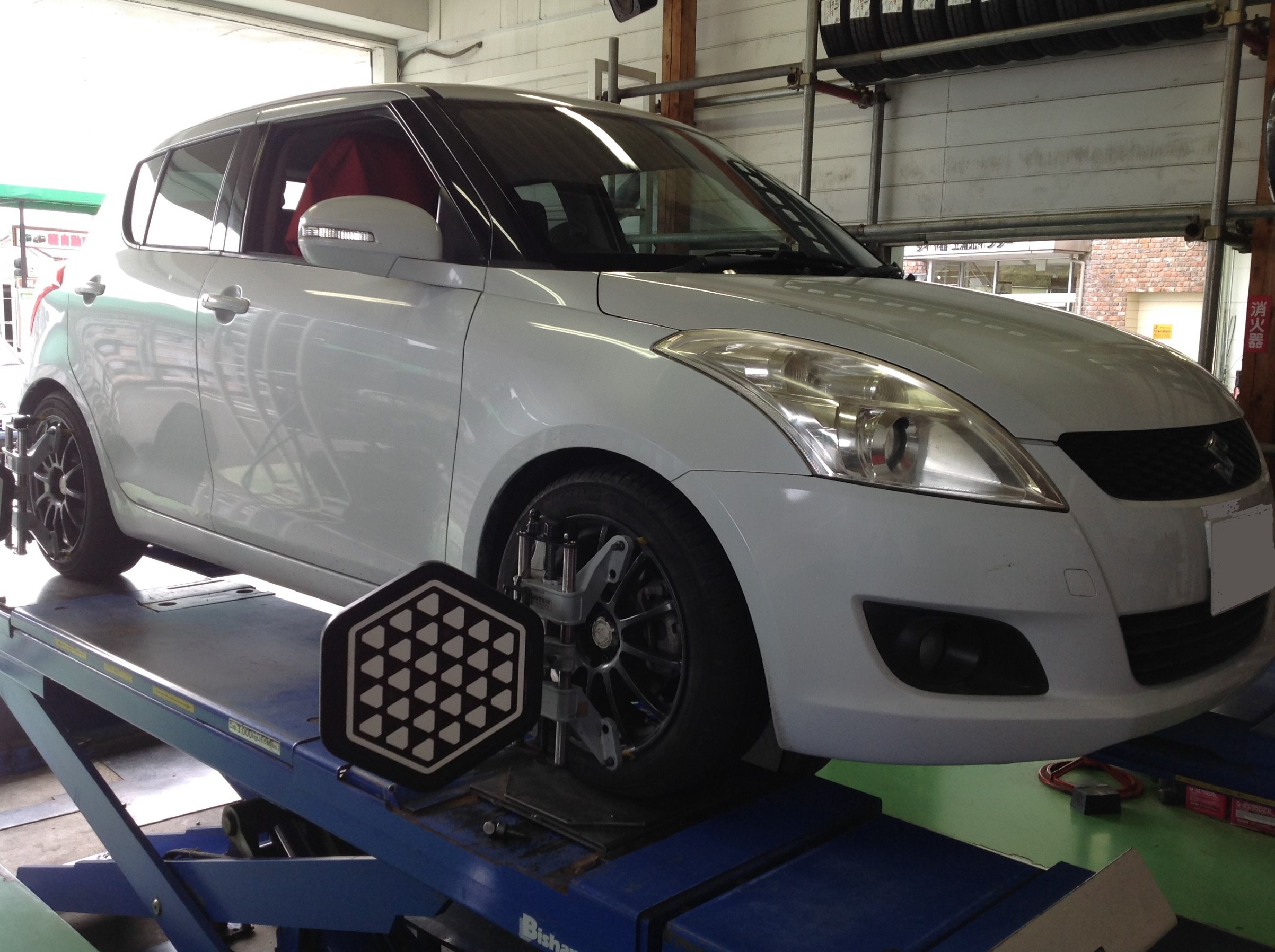 スイフト ZC72S スイフトスポーツ ZC32S BLITZ ZZ-R せわしい 車高調 スイフト ZC72S スイフトスポーツ ZC32S BLITZ ZZ-R せわしい 車高調