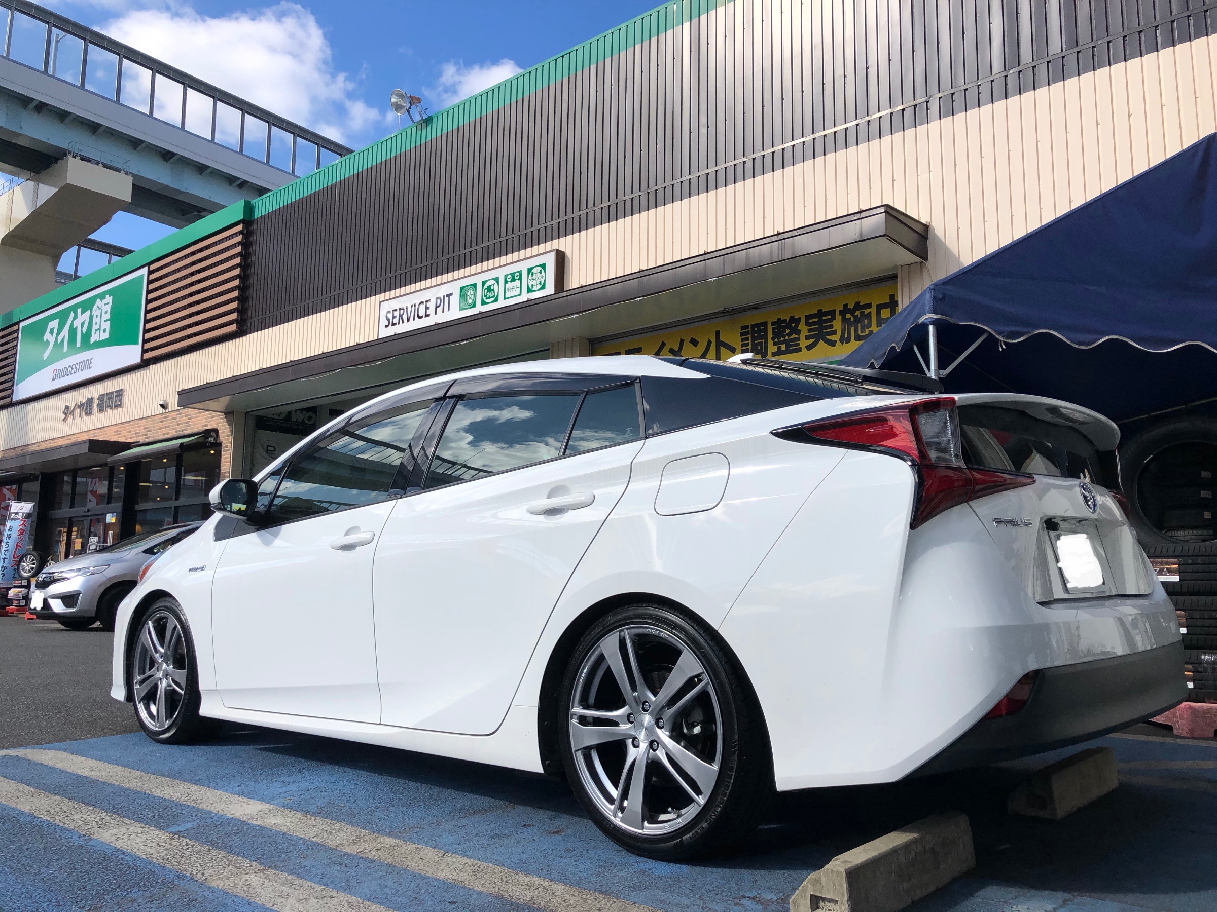 プリウス アルミホイール | 店舗おススメ情報 | タイヤ館 福岡西（福岡県）