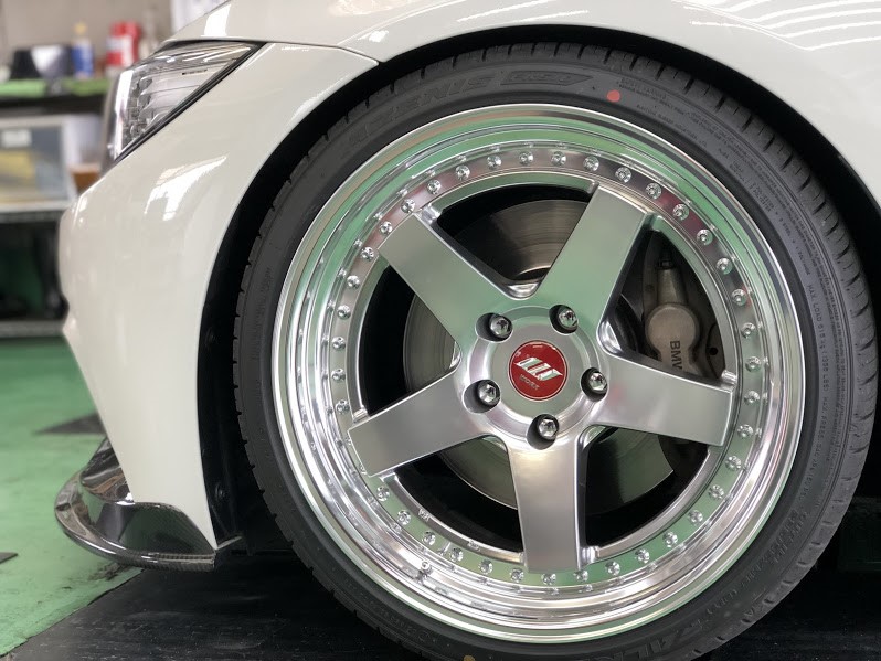 BMW 4シリーズ F32 アルミホイール取付 | 店舗おススメ情報