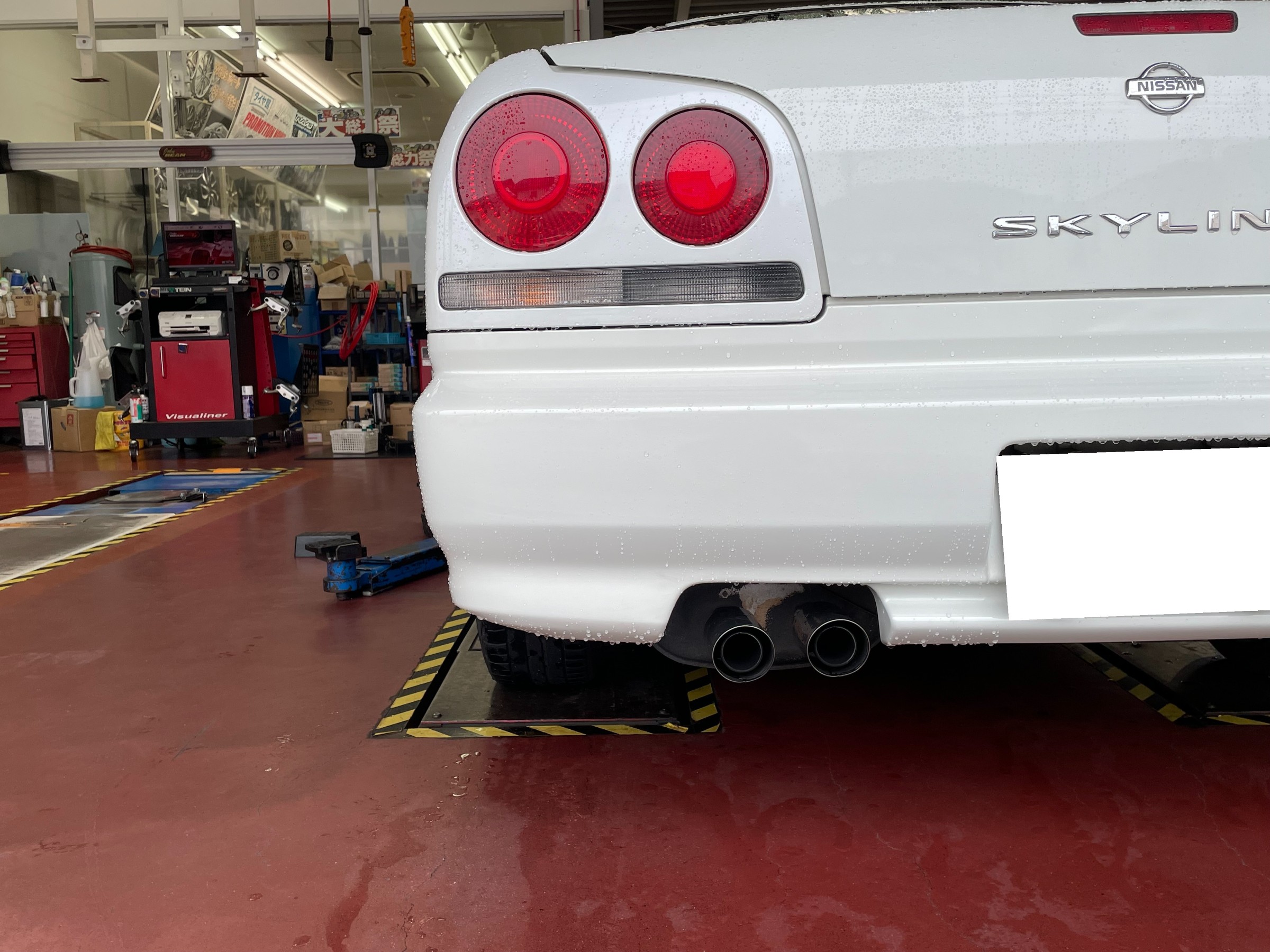 ENR34 スカイライン マフラー取り付けさせて頂きました