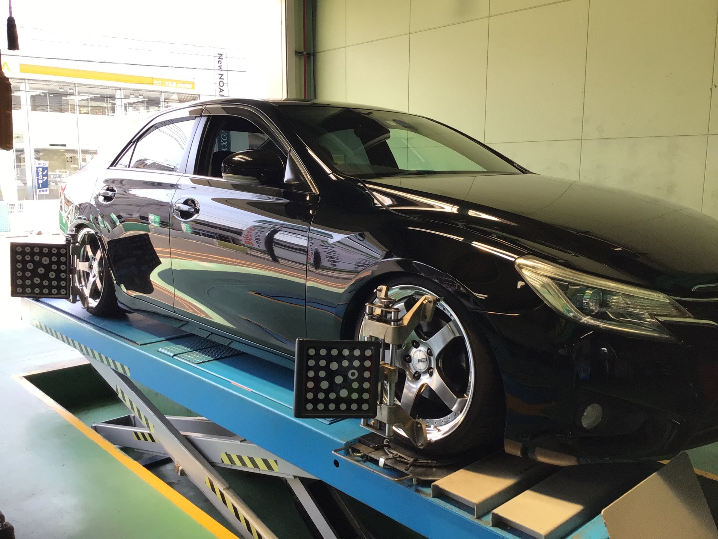 １３０系マークX　タイヤ館廿日市