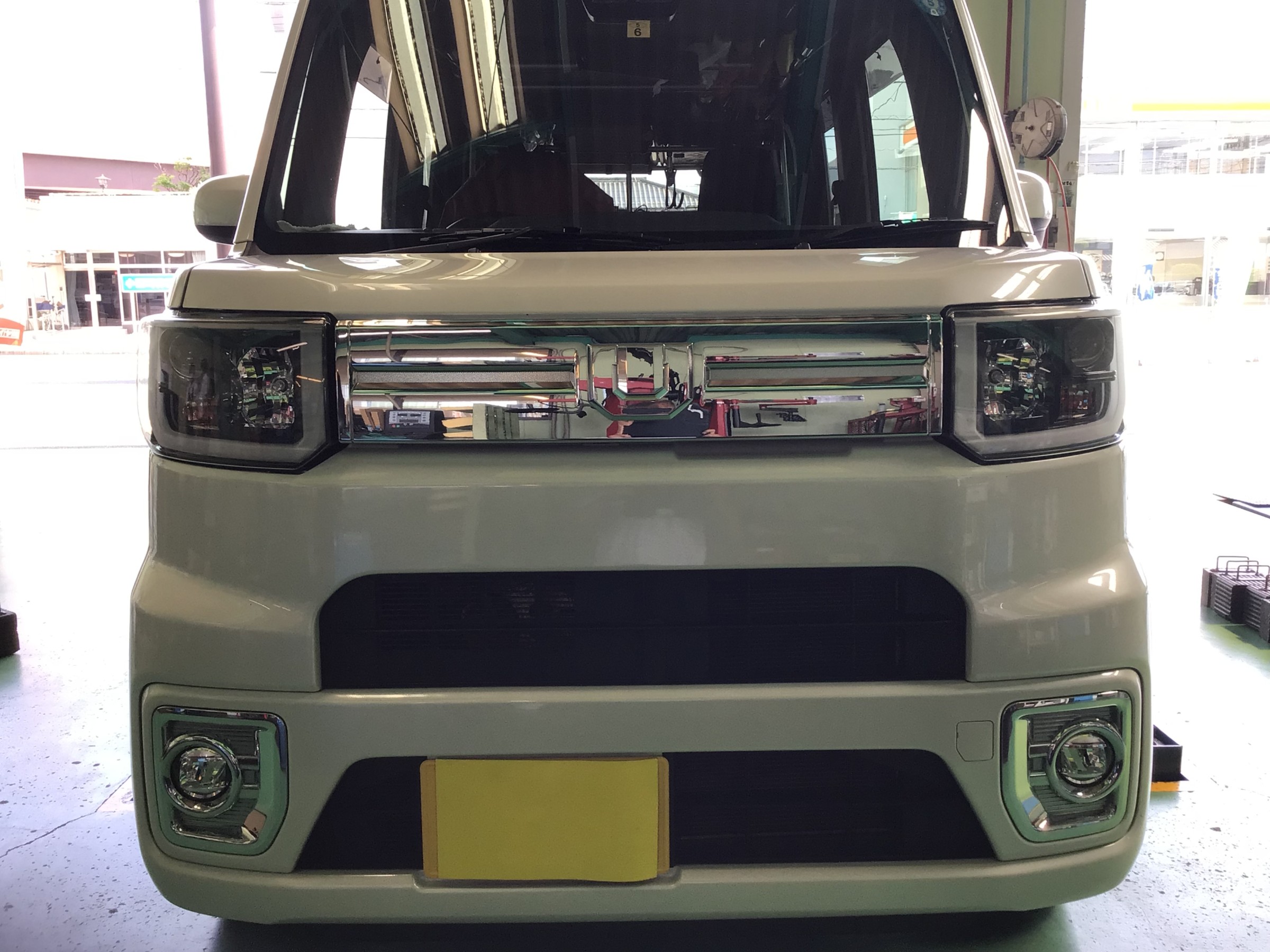 ダイハツウェイク　タイヤ館廿日市