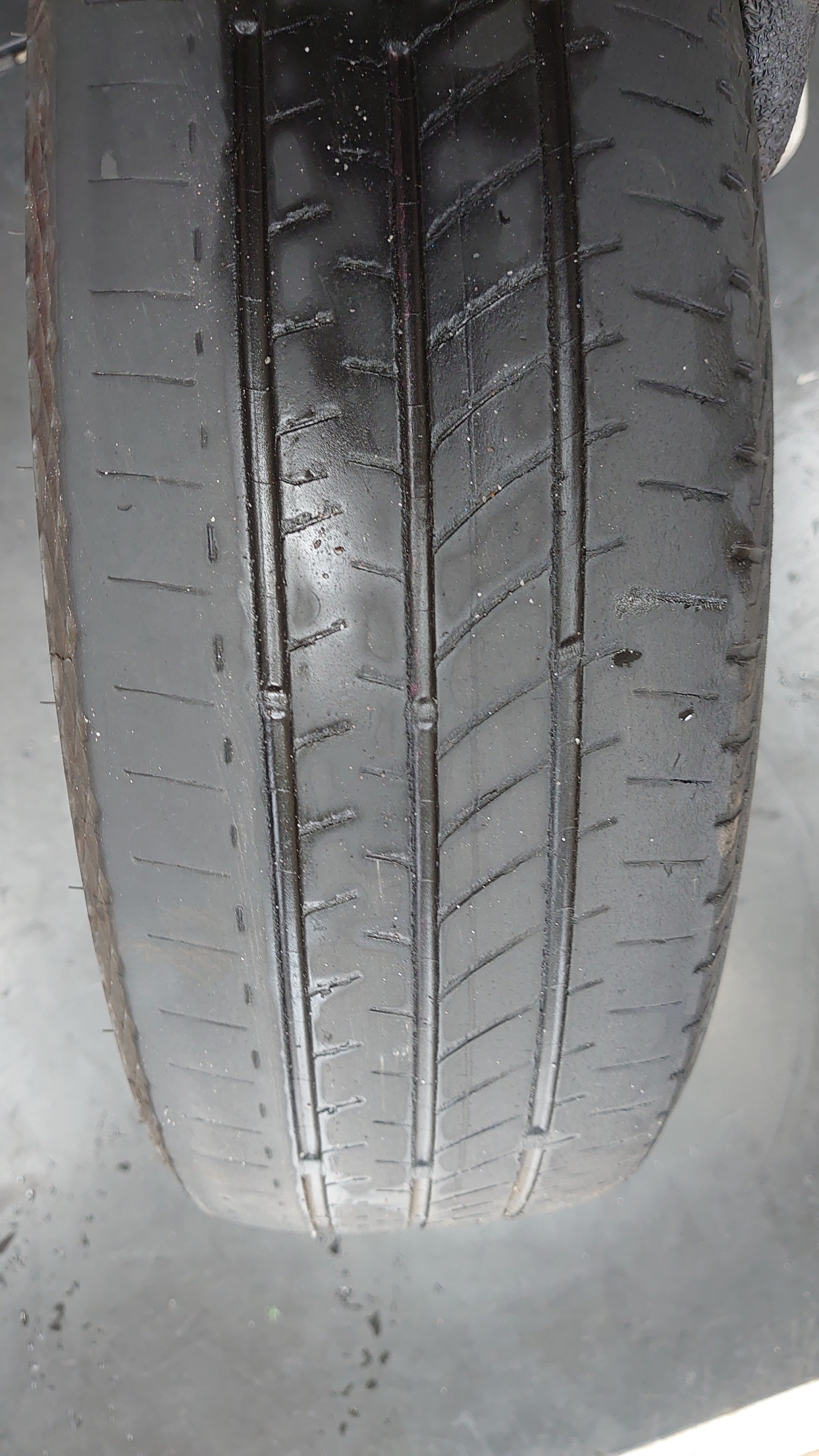 スズキ ラパン タイヤ交換+アライメント調整 155/65R14 REGNO（レグノ