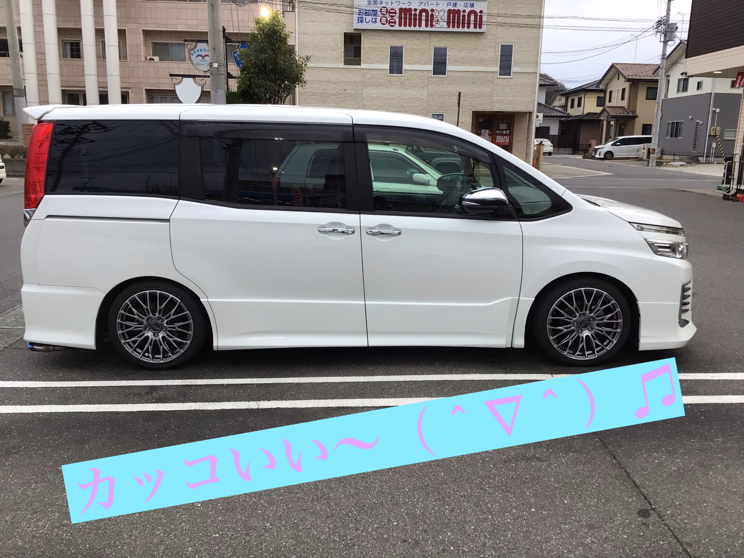 80VOXY レイズ HOMURA2×10BD取付! | 店舗おススメ情報 | タイヤ 80VOXY レイズ HOMURA2×10BD取付! | 店舗おススメ情報 | タイヤ