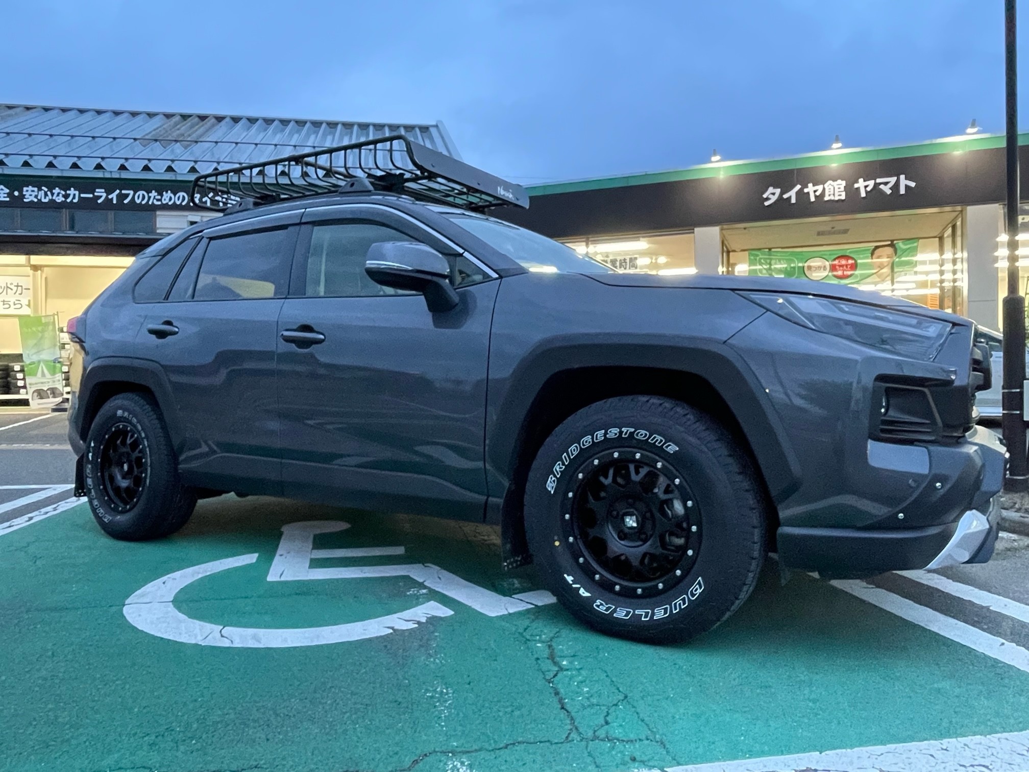 RAV4 × A/T001 × XTREME-J | 店舗おススメ情報 | タイヤ館 ヤマト