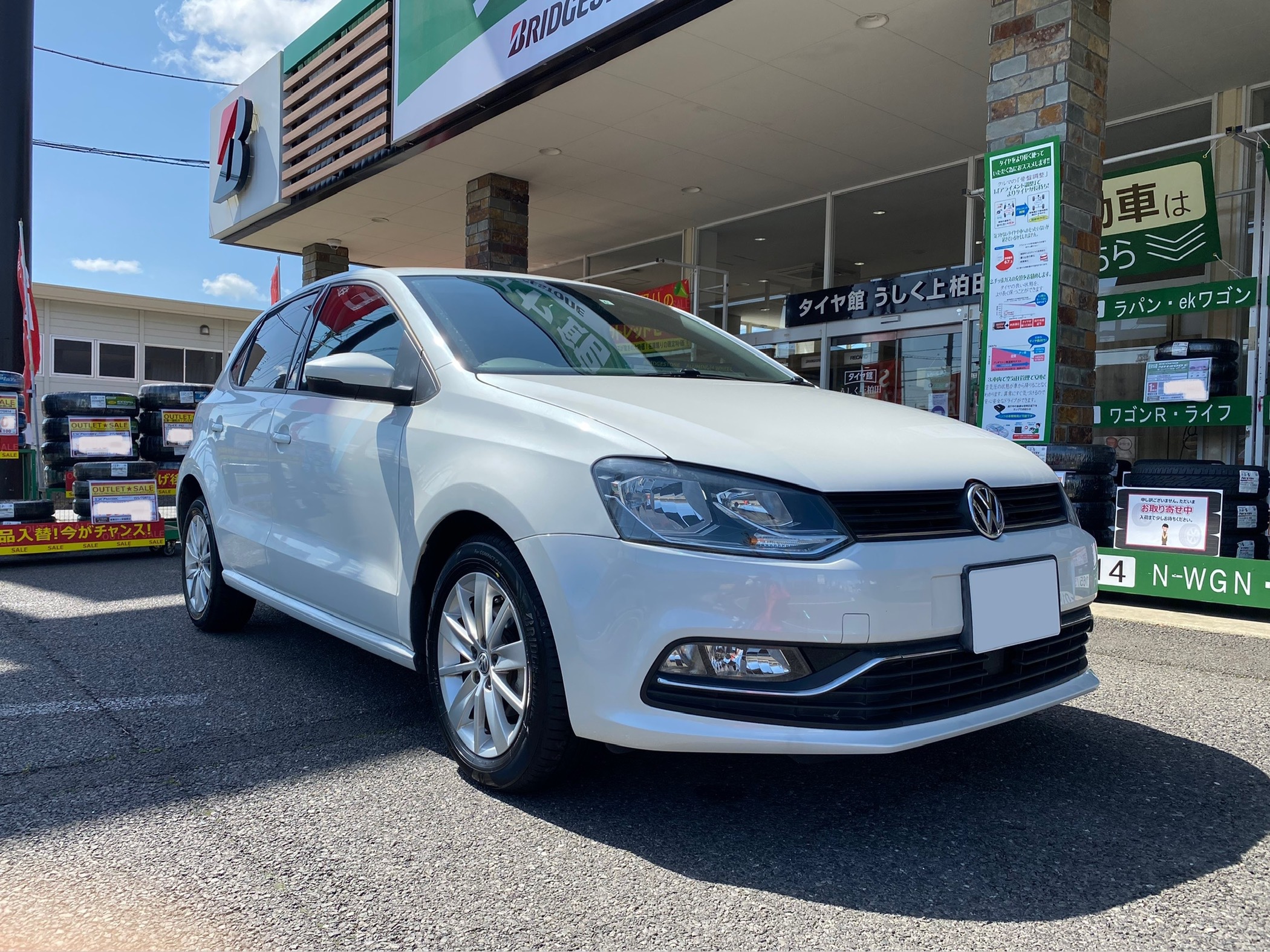 フォルクスワーゲン・POLO・DBA-6RCJZ】タイヤ交換 | 店舗お