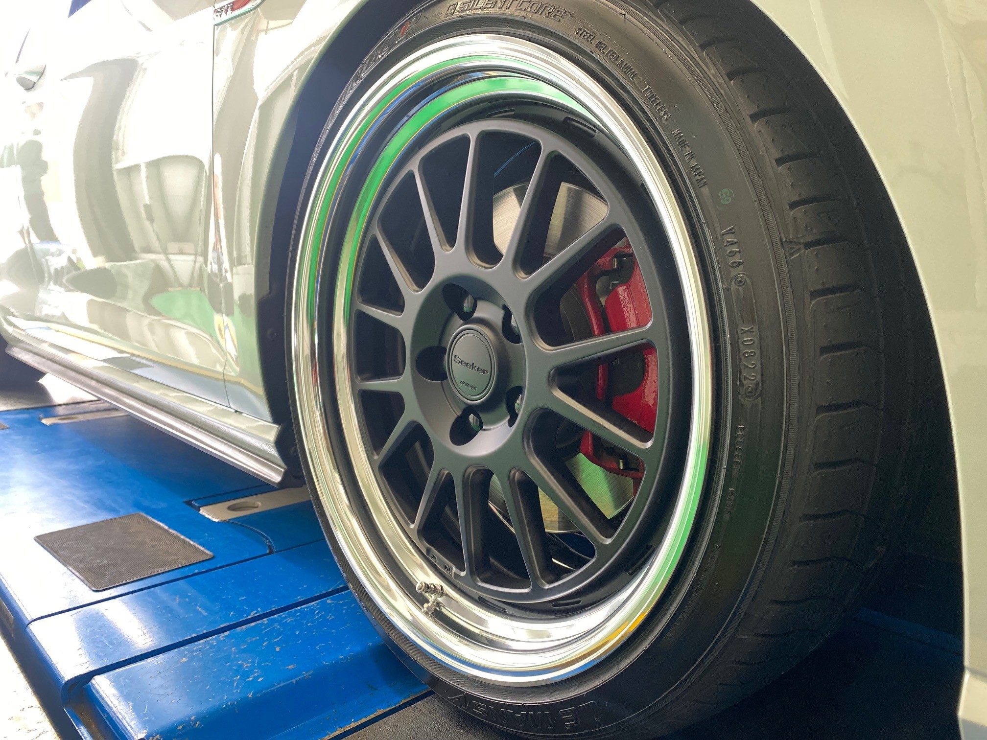 VW ゴルフ7GTI 純正ダンパー 連ねる 前後セット AUCHH