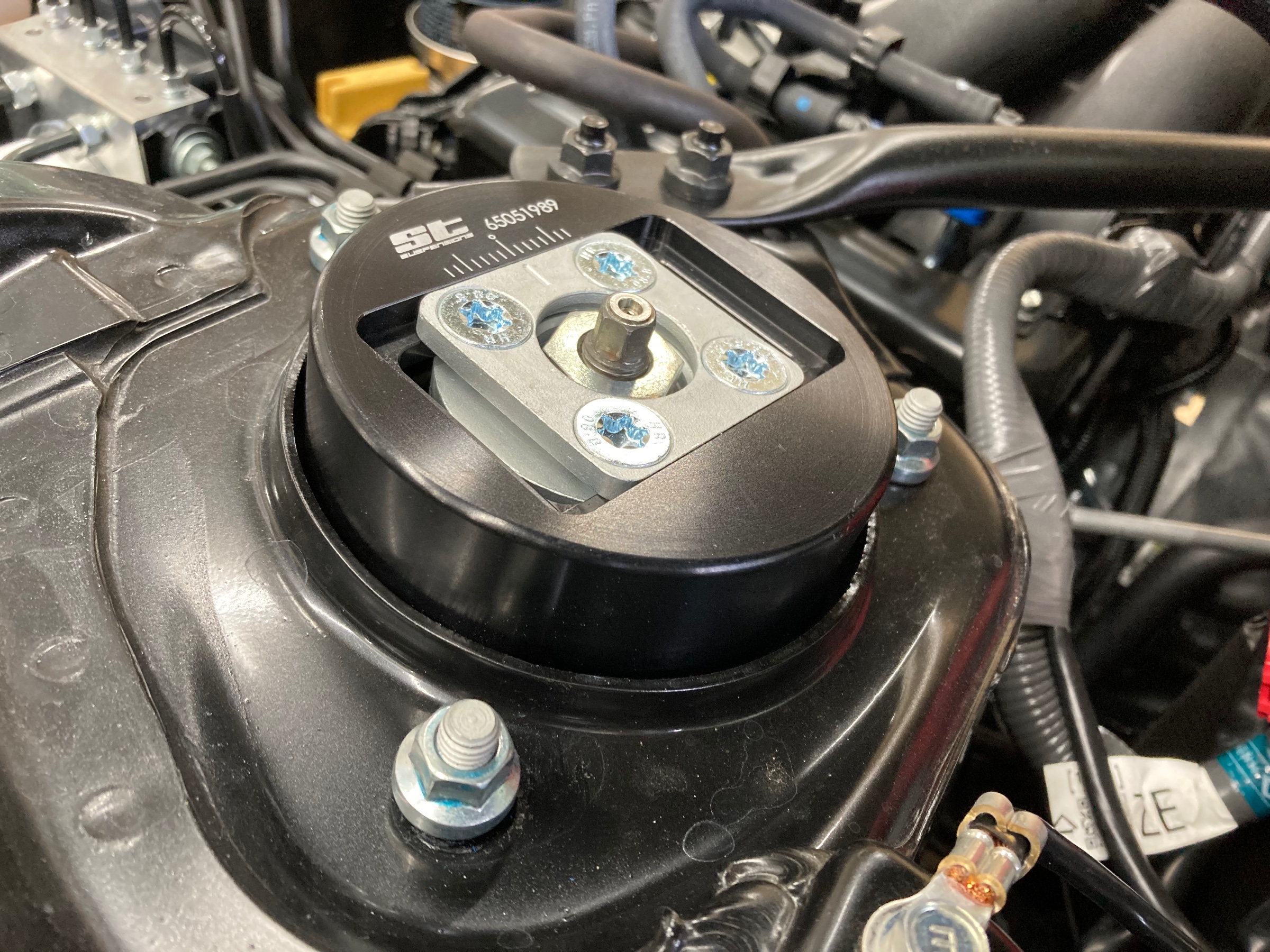 GR86に話題の車高調 ST XTA PLUS3取付け! | 店舗おススメ情報 GR86に話題の車高調 ST XTA PLUS3取付け! | 店舗おススメ情報