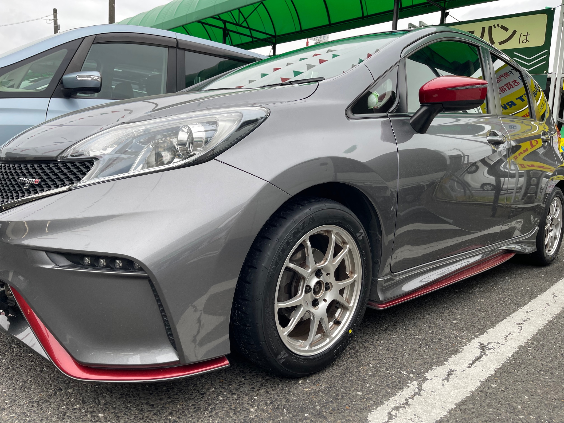 日産・ノート・E12】タイヤ交換の紹介 | 日産 ノートNISMO タイヤ