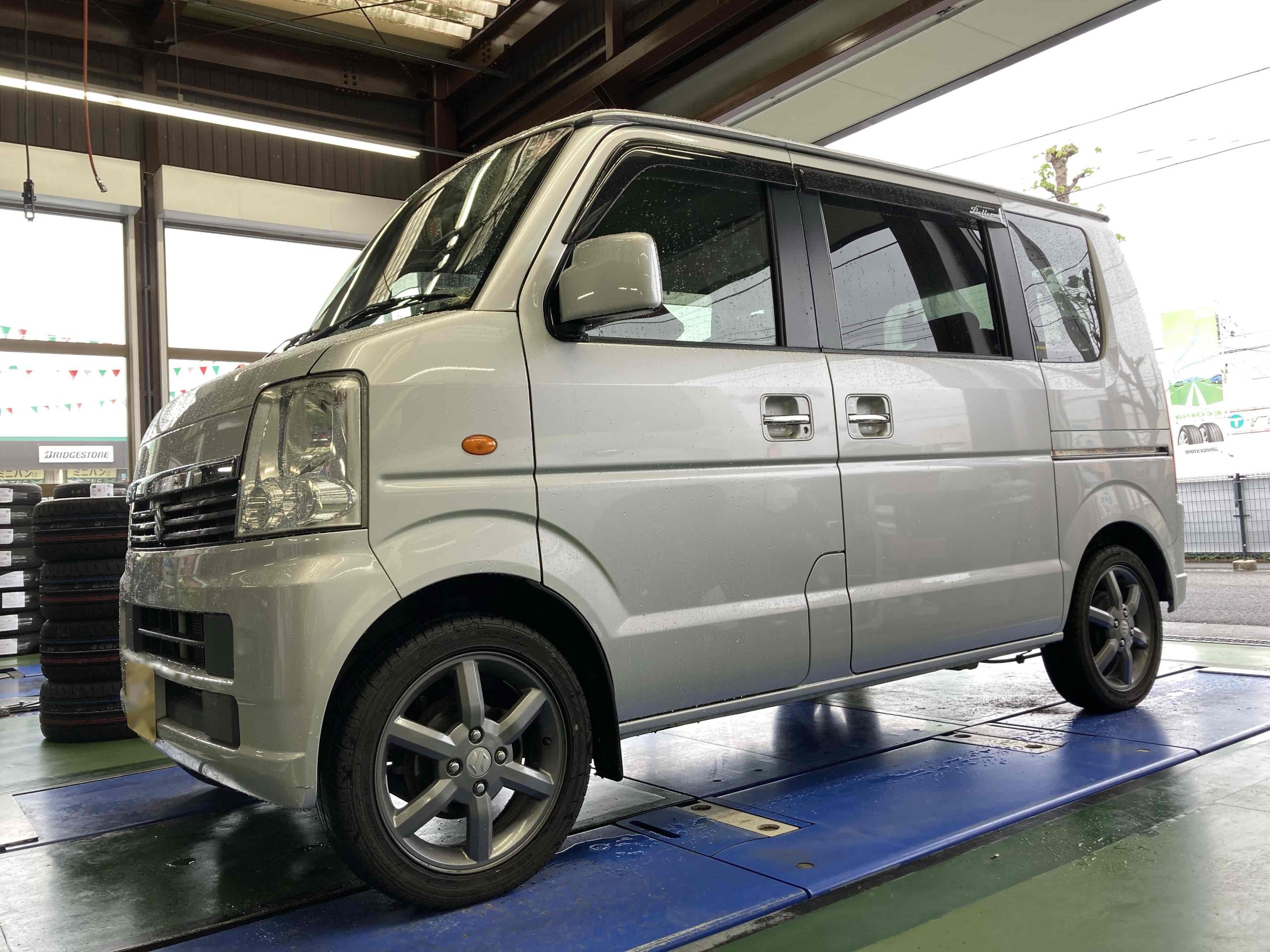 スズキ・エブリイワゴン・DA64V】RS☆Rダウンサスでローダウン