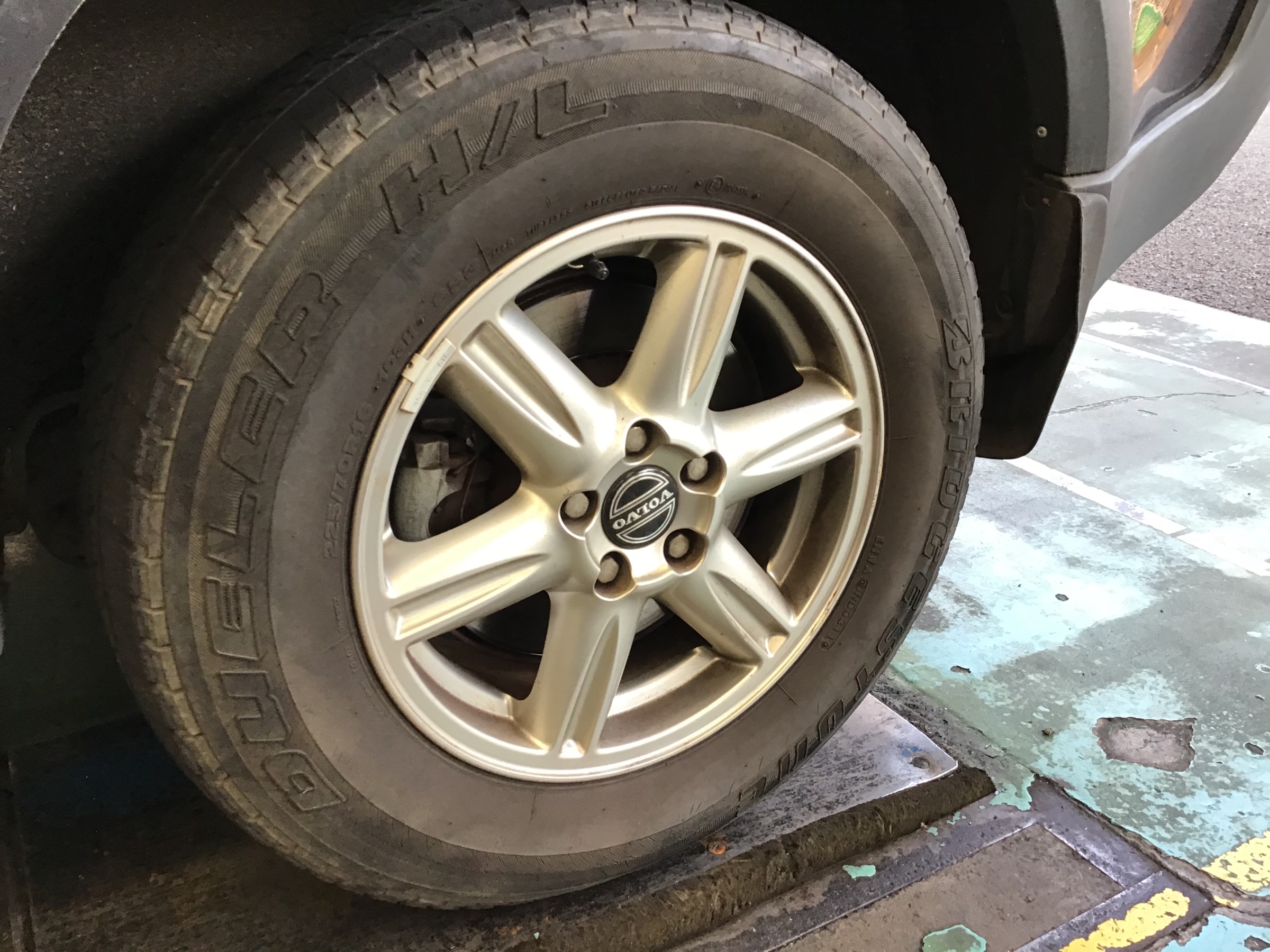 中古車 ボルボ XC90 の中古車詳細 (11,000km, グレー, 京都府