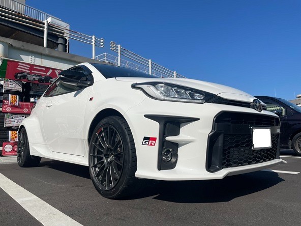 GR YARIS ENKEI RS05RR | トヨタ ヤリス ホイール タイヤ・ホイール