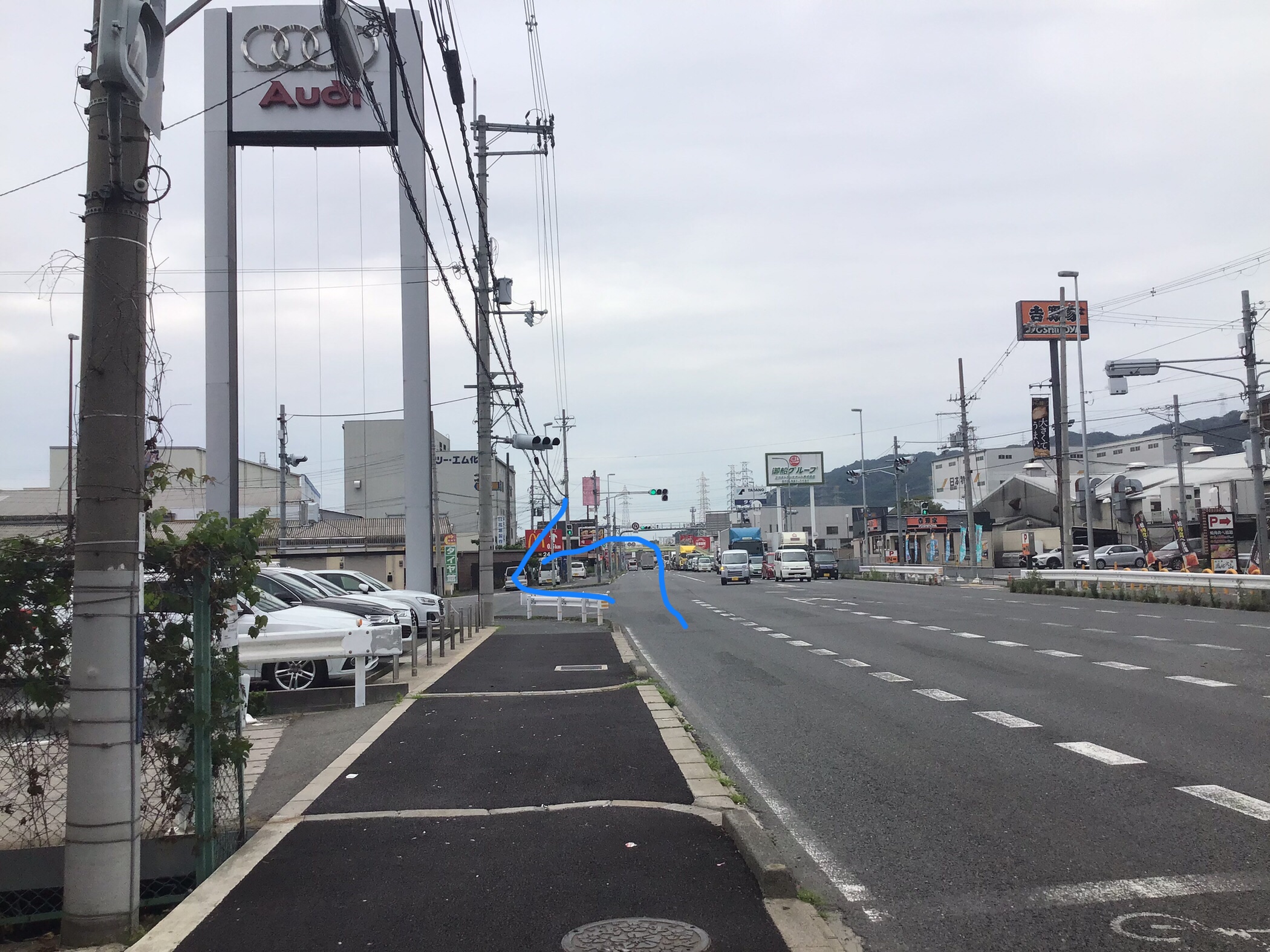 撮影、編集した画像になります。