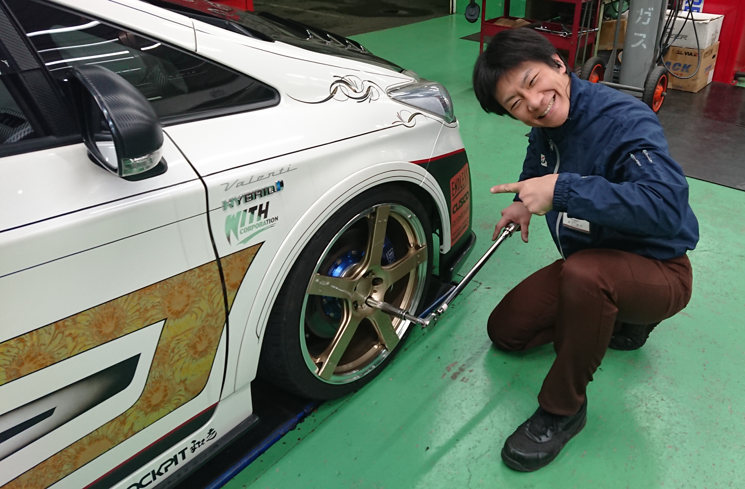購入後もサポートします まずは100 点検から その他 その他 無料安全点検 スタッフ日記 タイヤ館 石神井 東京都のタイヤ カー用品ショップ タイヤからはじまる トータルカーメンテナンス タイヤ館グループ