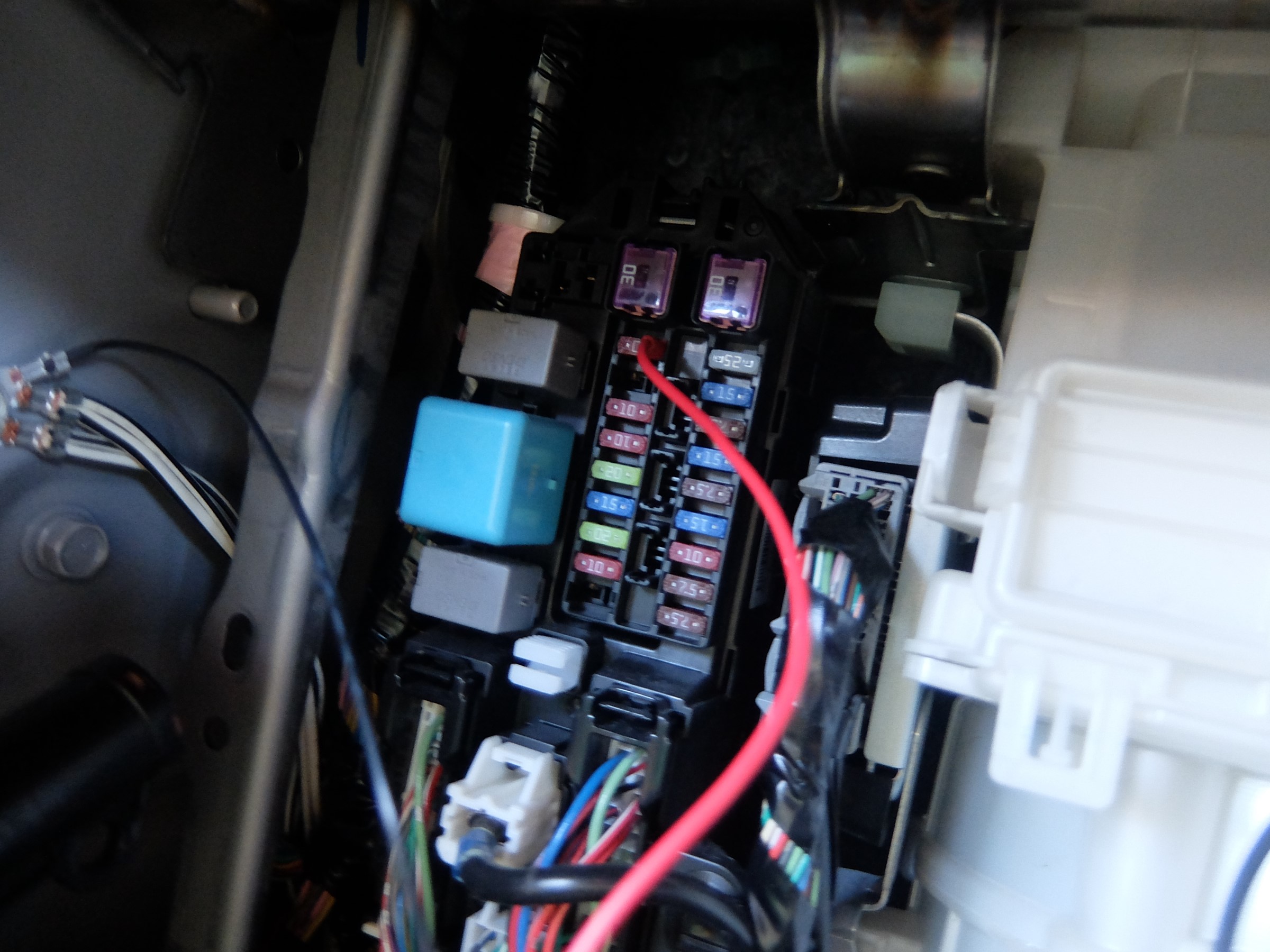 ダイハツ ミラココア L685s ｅｔｃ車載器取付け ダイハツ ミラココア Av ナビ機器 サービス事例 タイヤ館 うしく上柏田 茨城県のタイヤ カー用品ショップ タイヤからはじまる トータルカーメンテナンス タイヤ館グループ