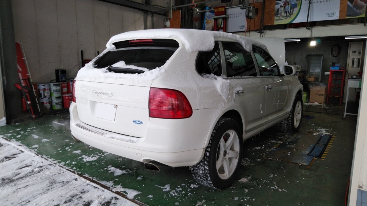 輸入車でも接続できれば施工可能です スタッフ日記 タイヤ館 手稲 タイヤからはじまる トータルカーメンテナンス タイヤ館グループ