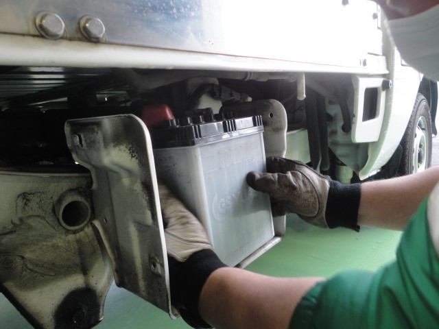 ハイゼット バッテリー交換 | 店舗おススメ情報 | タイヤ館 川西（兵庫県）