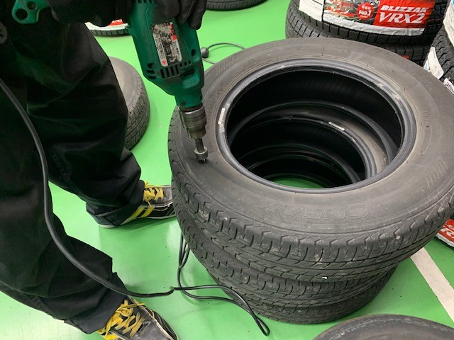 廃タイヤの処理について スタッフ日記 タイヤ館 ビィ ワークス登別 タイヤからはじまる トータルカーメンテナンス タイヤ館グループ
