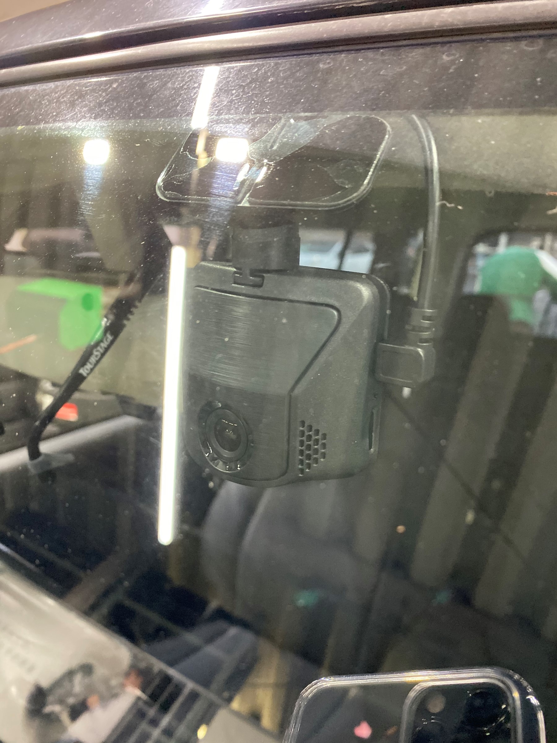 前方外から見るとこんな感じです！