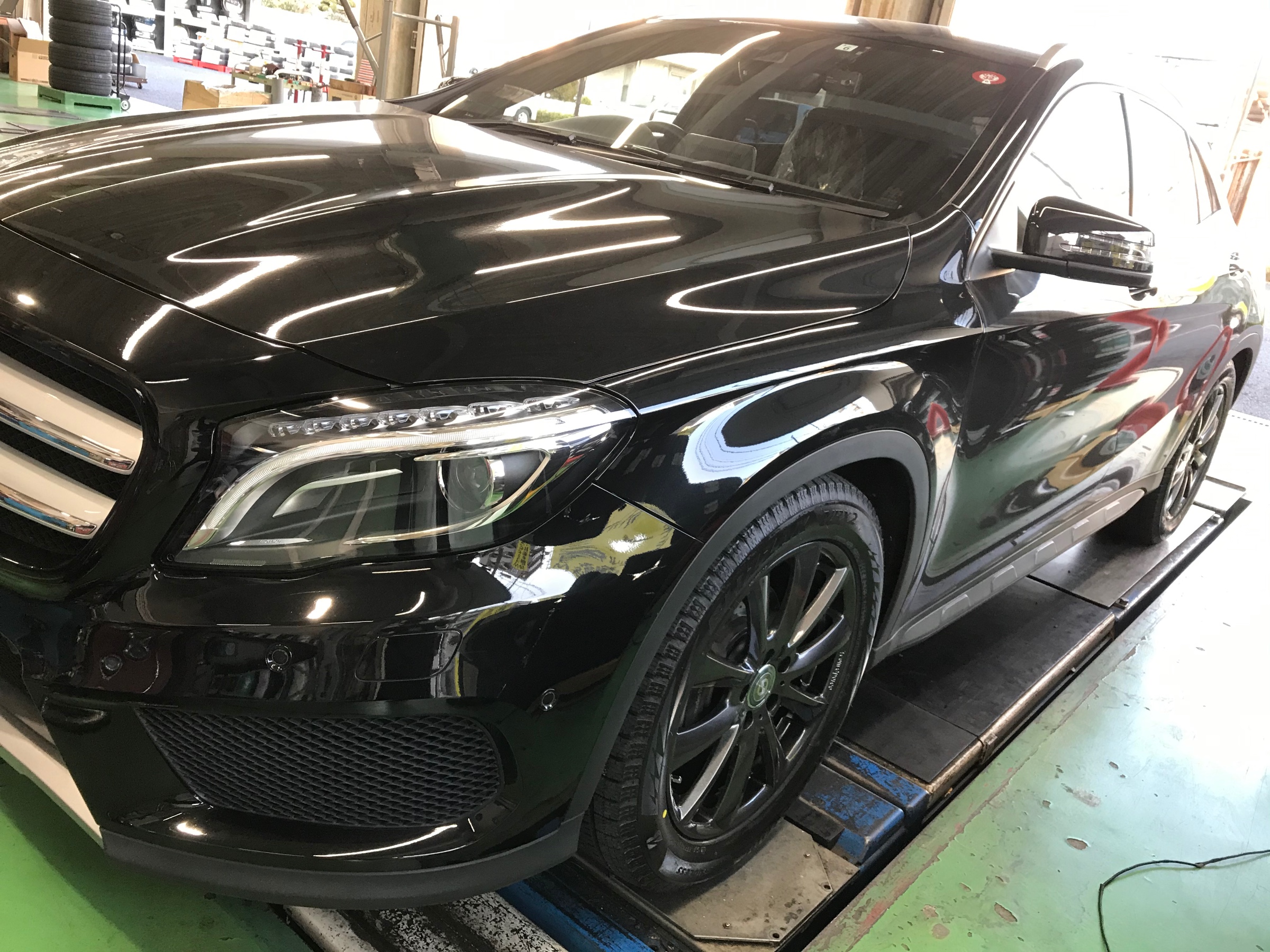 メルセデスベンツ GLA スタッドレスセットお取り付け！ | メルセデス