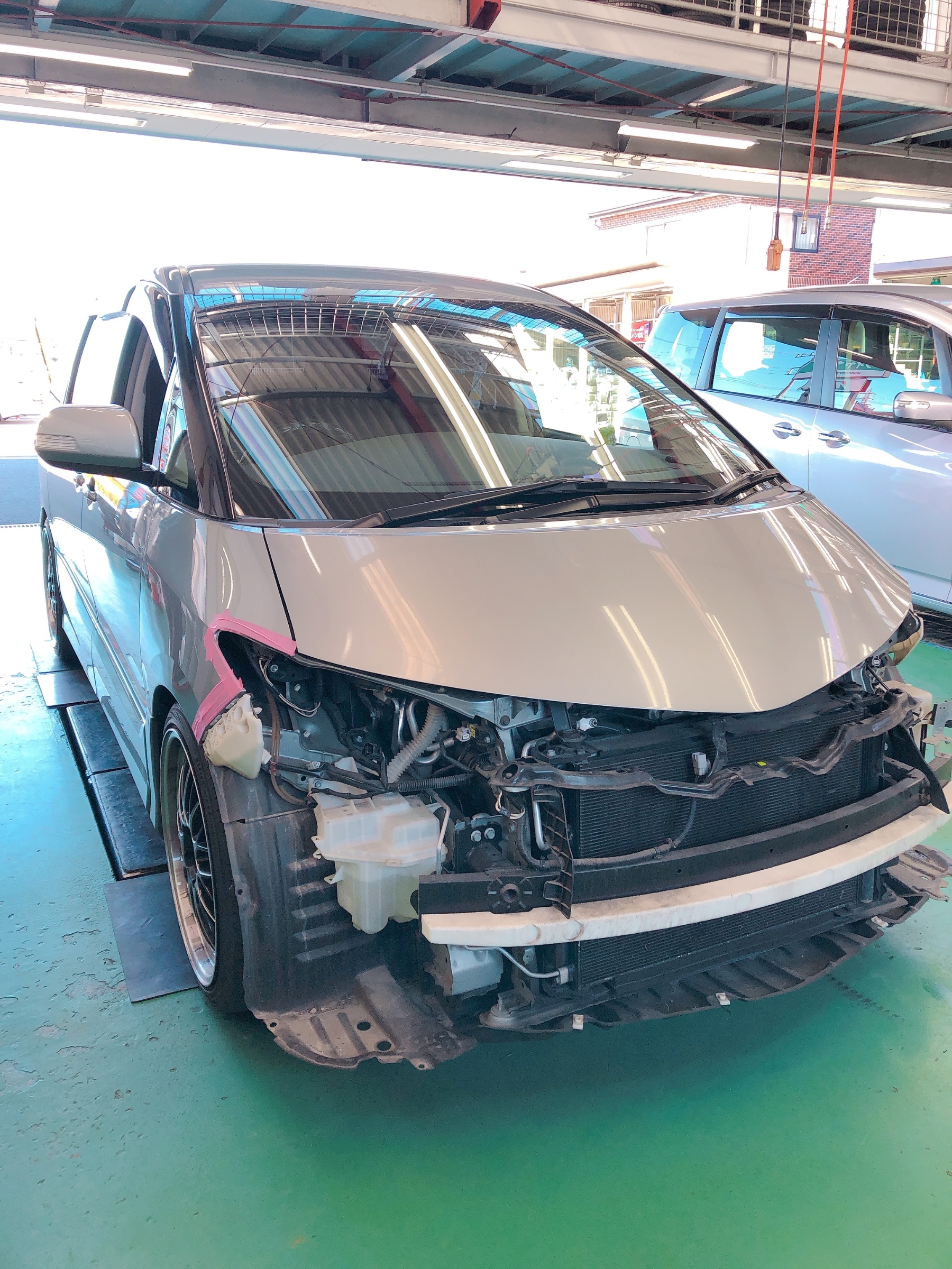 エスティマ ACR50W fcl製純正HIDパワーアップキット取付 | トヨタ